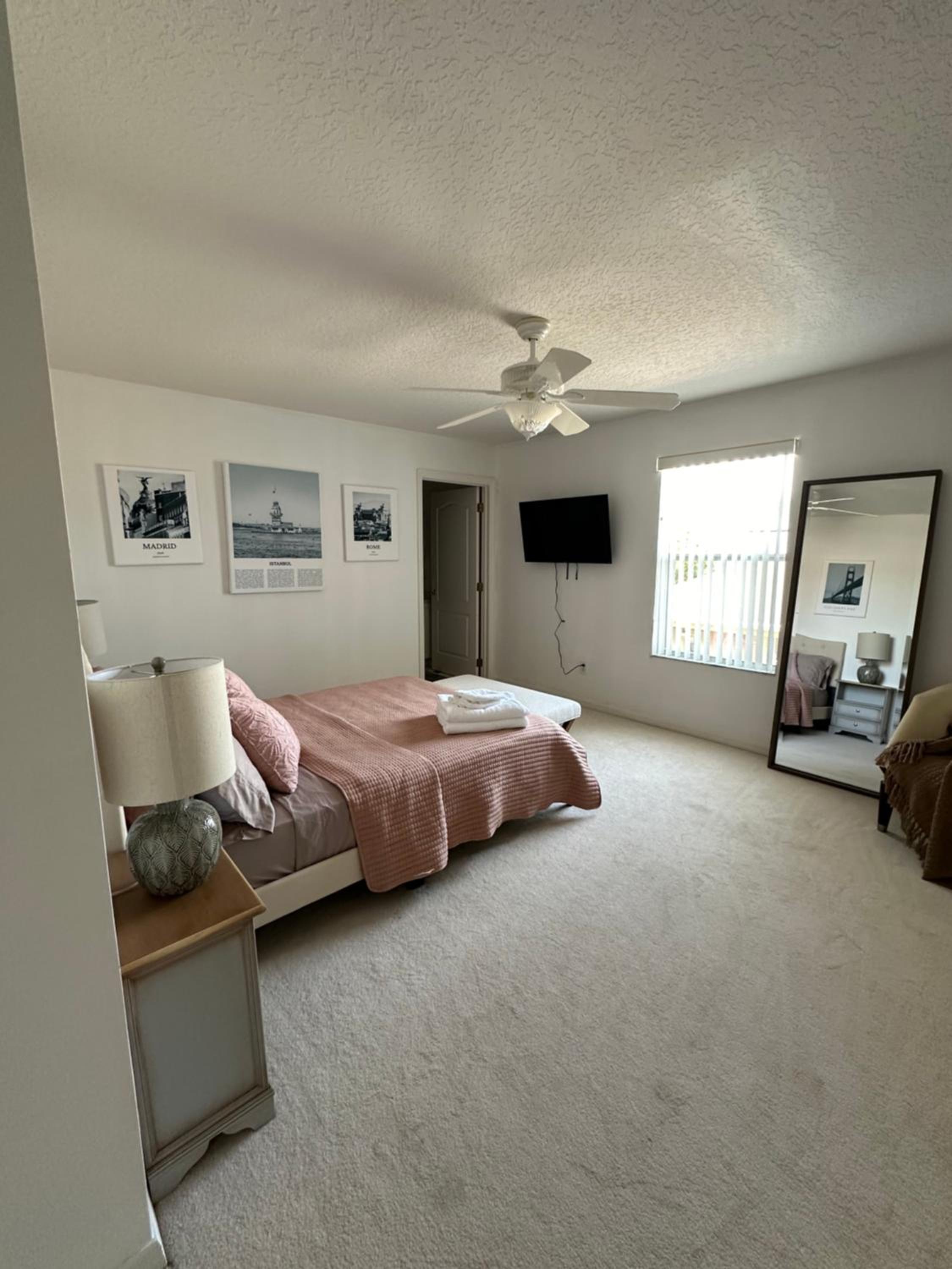 Family friendly! Close to MCO, Disney, Universal