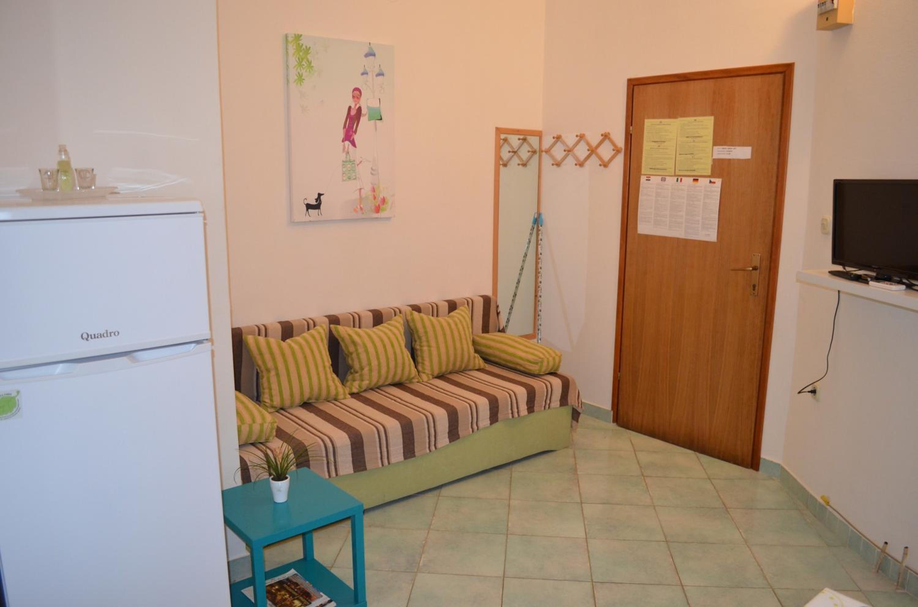 Photo 51