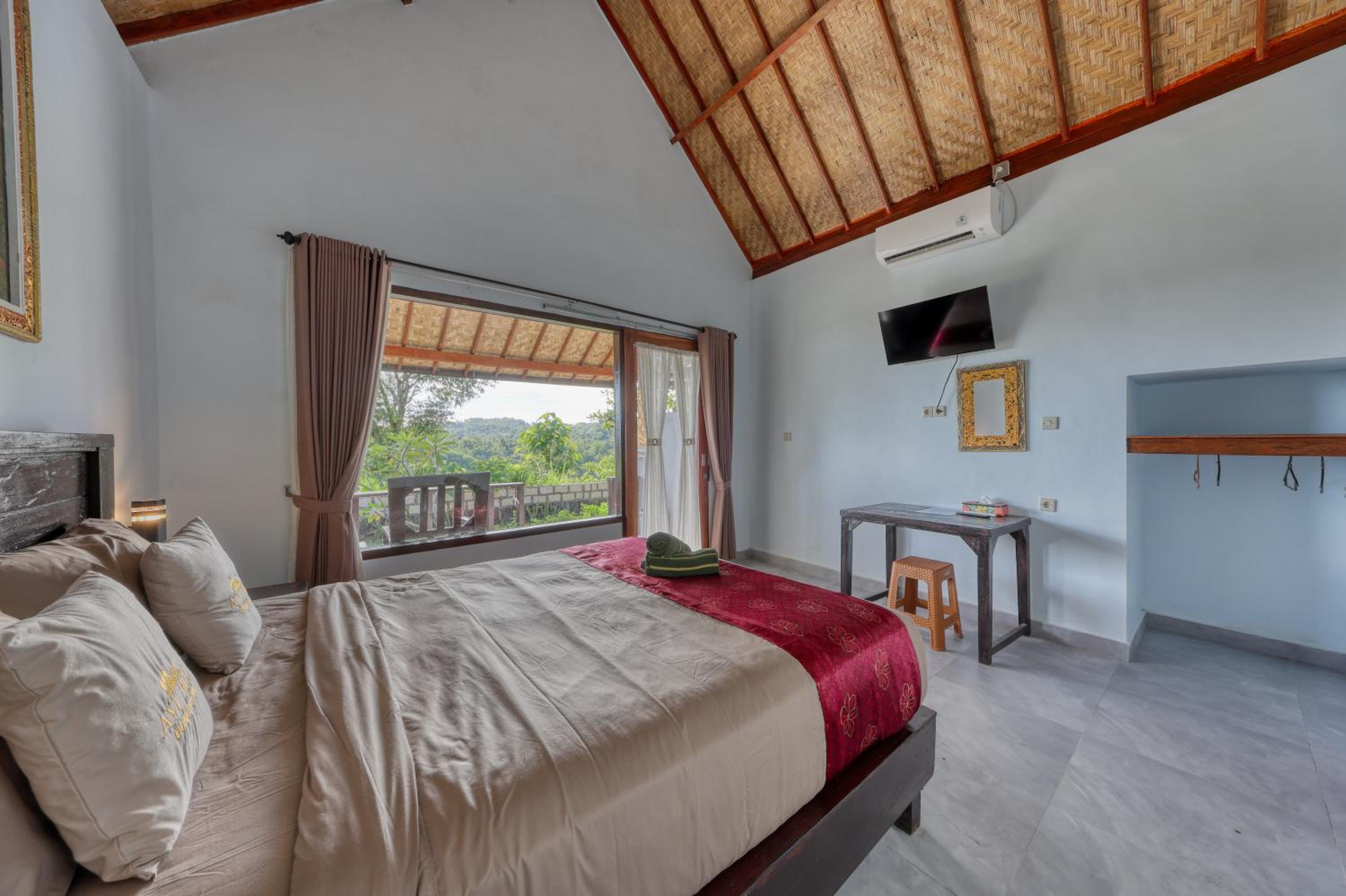 Ayu Hill Bungalows