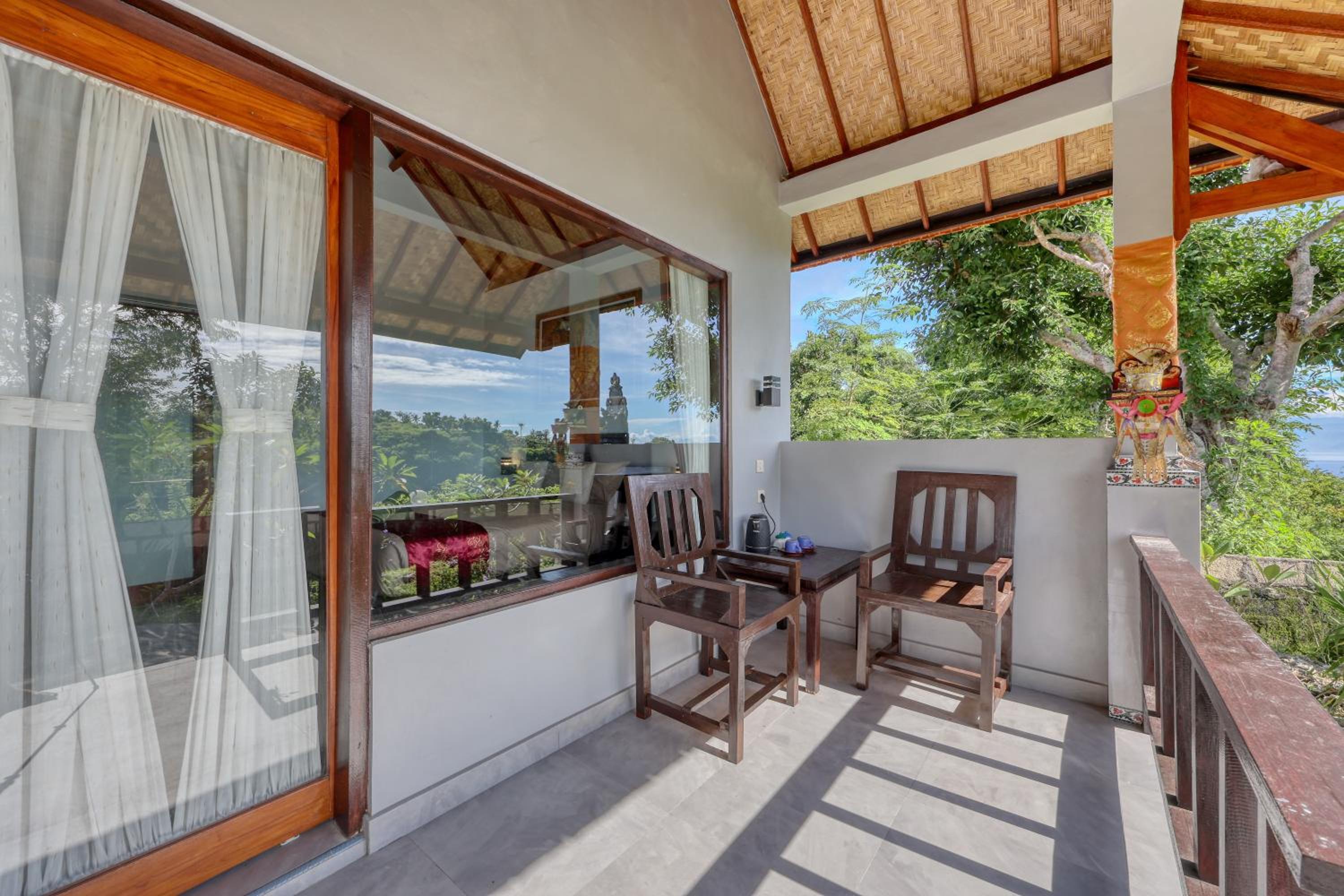 Ayu Hill Bungalows