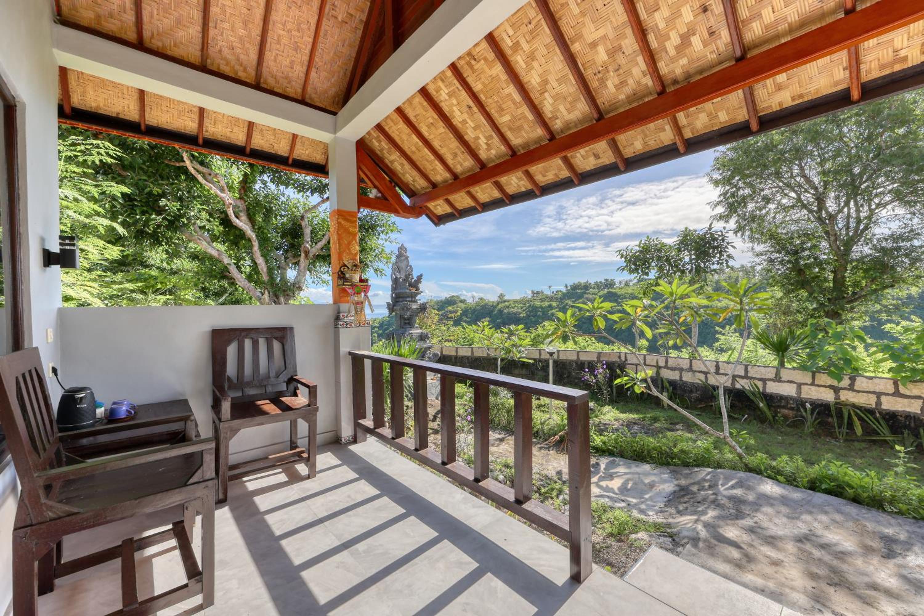 Ayu Hill Bungalows