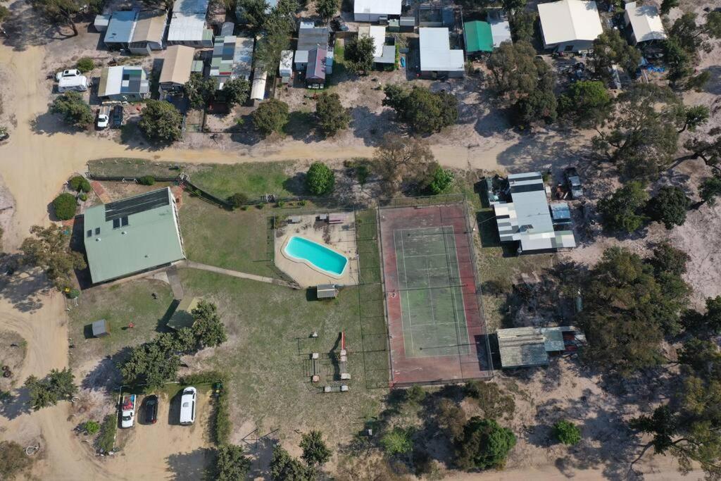 house in the bush