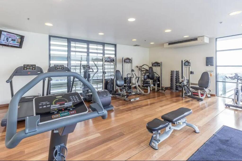 Kiwiana Suite - Auckland CBD - rooftop pool 2