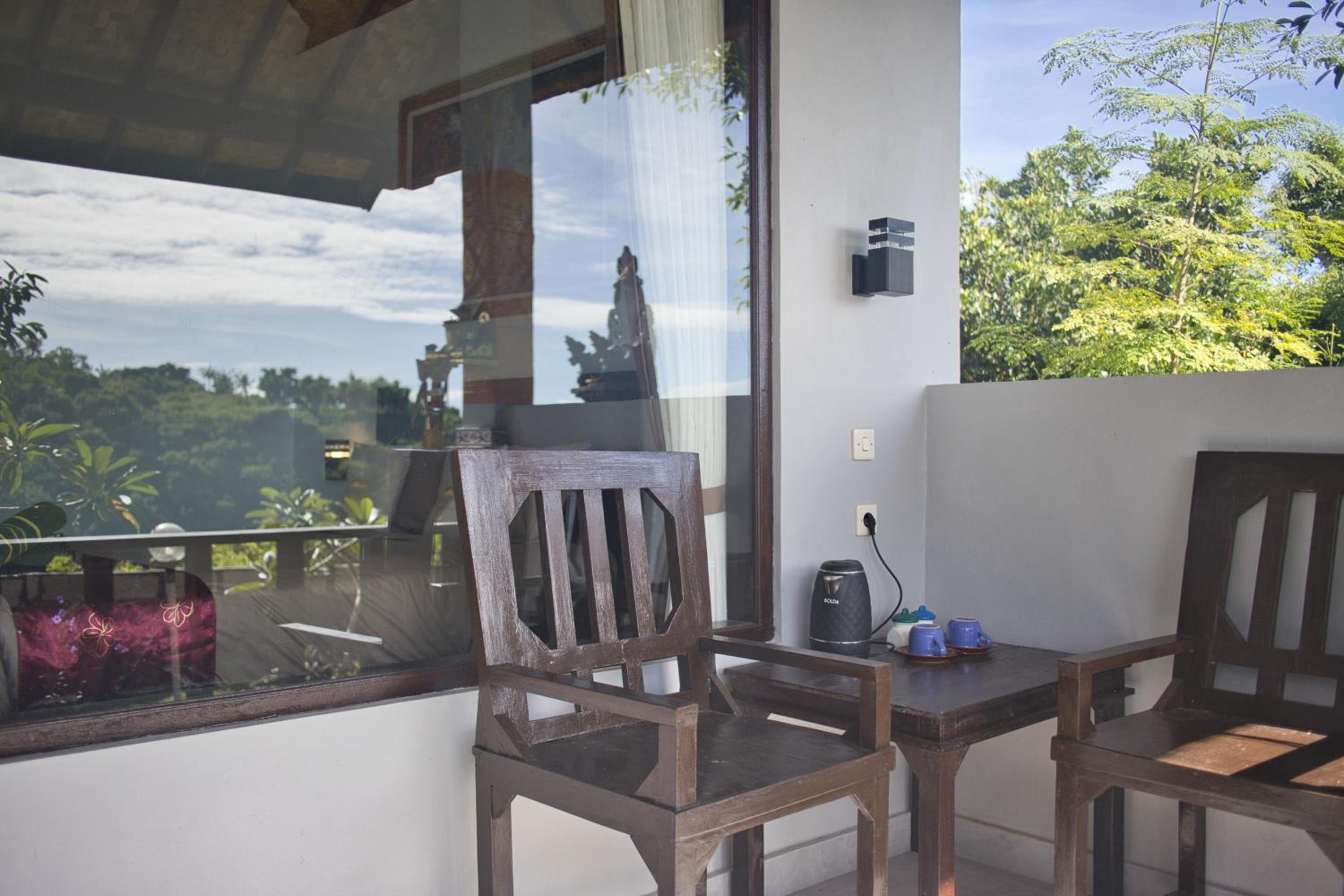 Ayu Hill Bungalows