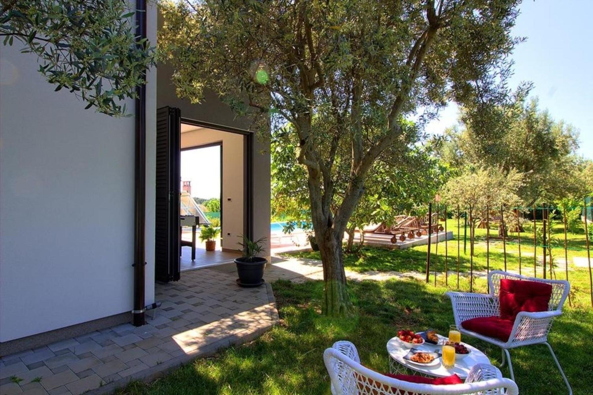 Ferienhaus mit Privatpool für 8 Personen ca 200 qm in Medulin, Istrien Südküste von Istrien - b54257