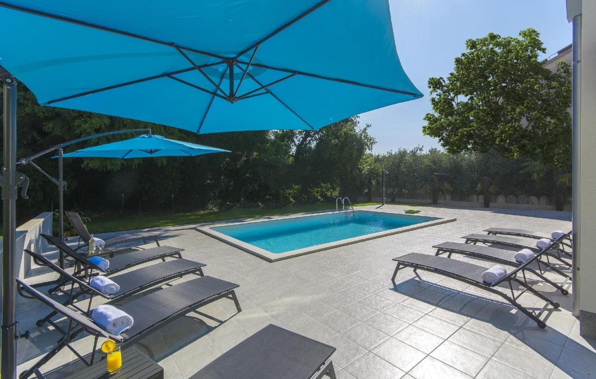 Ferienhaus mit Privatpool für 9 Personen ca 248 qm in Poreč, Istrien Istrische Riviera view 5