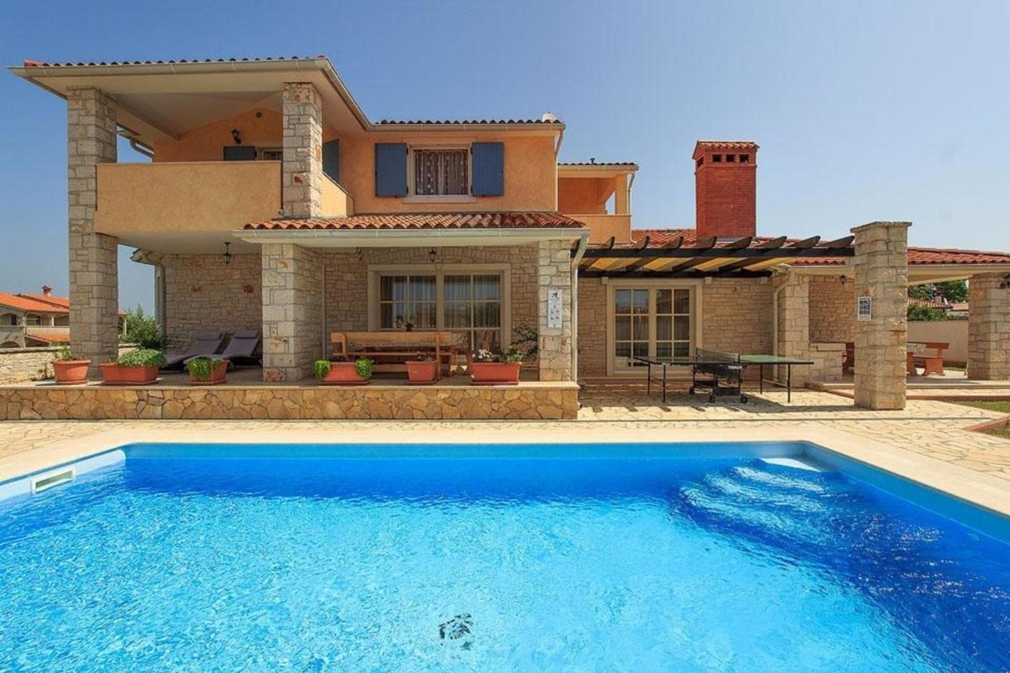 Ferienhaus mit Privatpool für 9 Personen ca 200 qm in Gajana, Istrien Istrische Riviera view 2