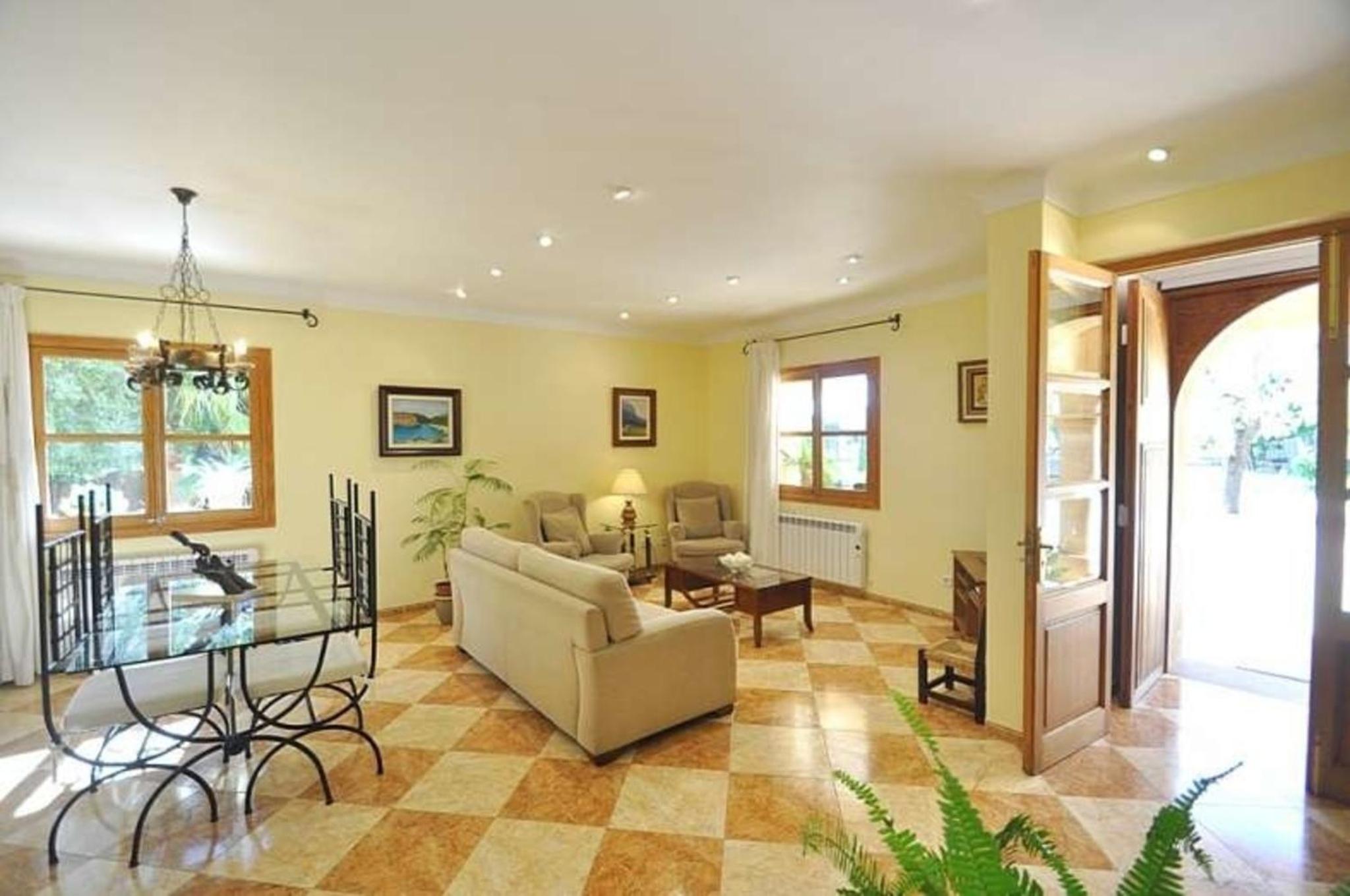 Ferienhaus mit Privatpool für 6 Personen ca 230 qm in Consell, Mallorca Binnenland von Mallorca view 2