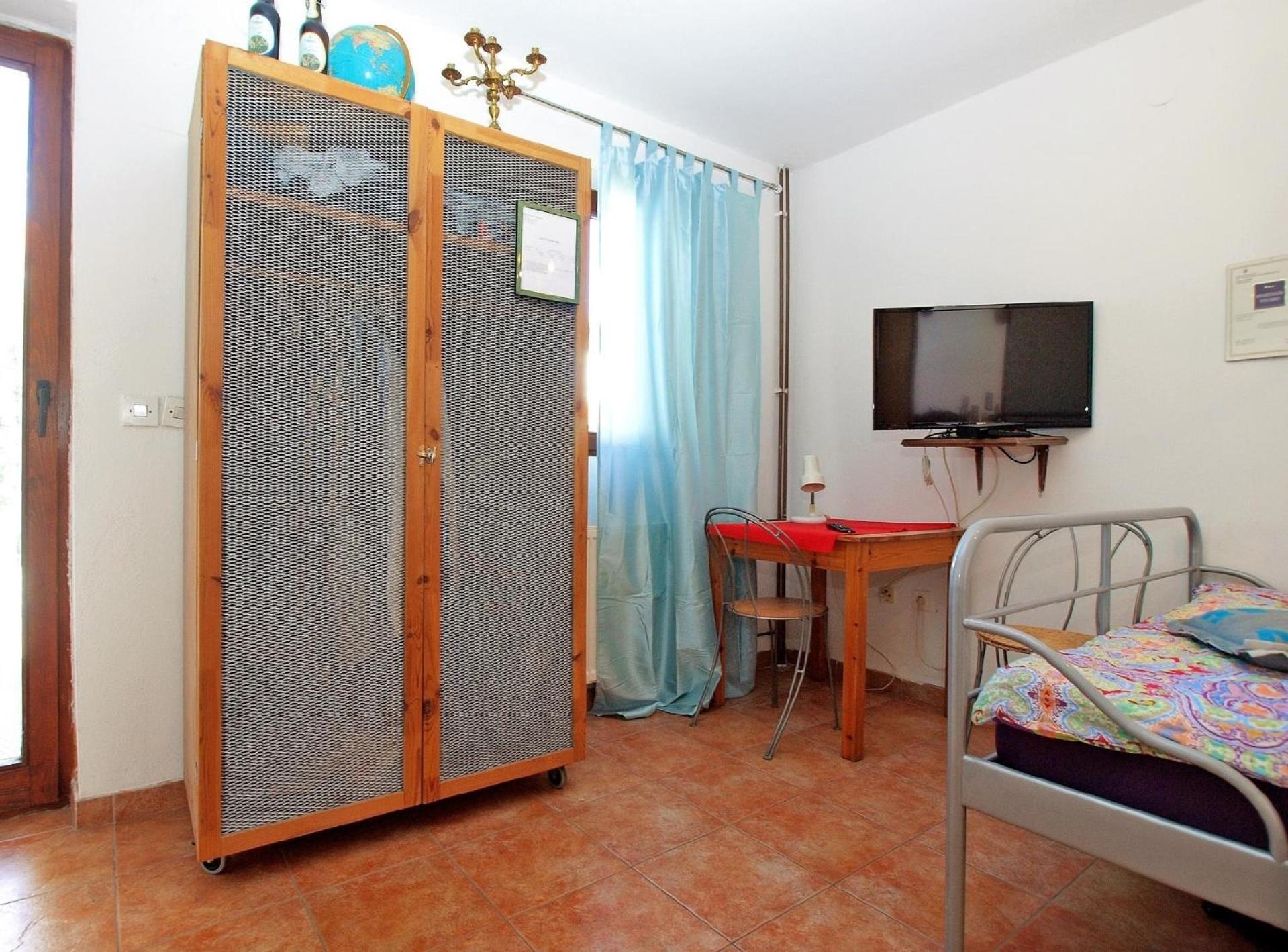 Photo 13