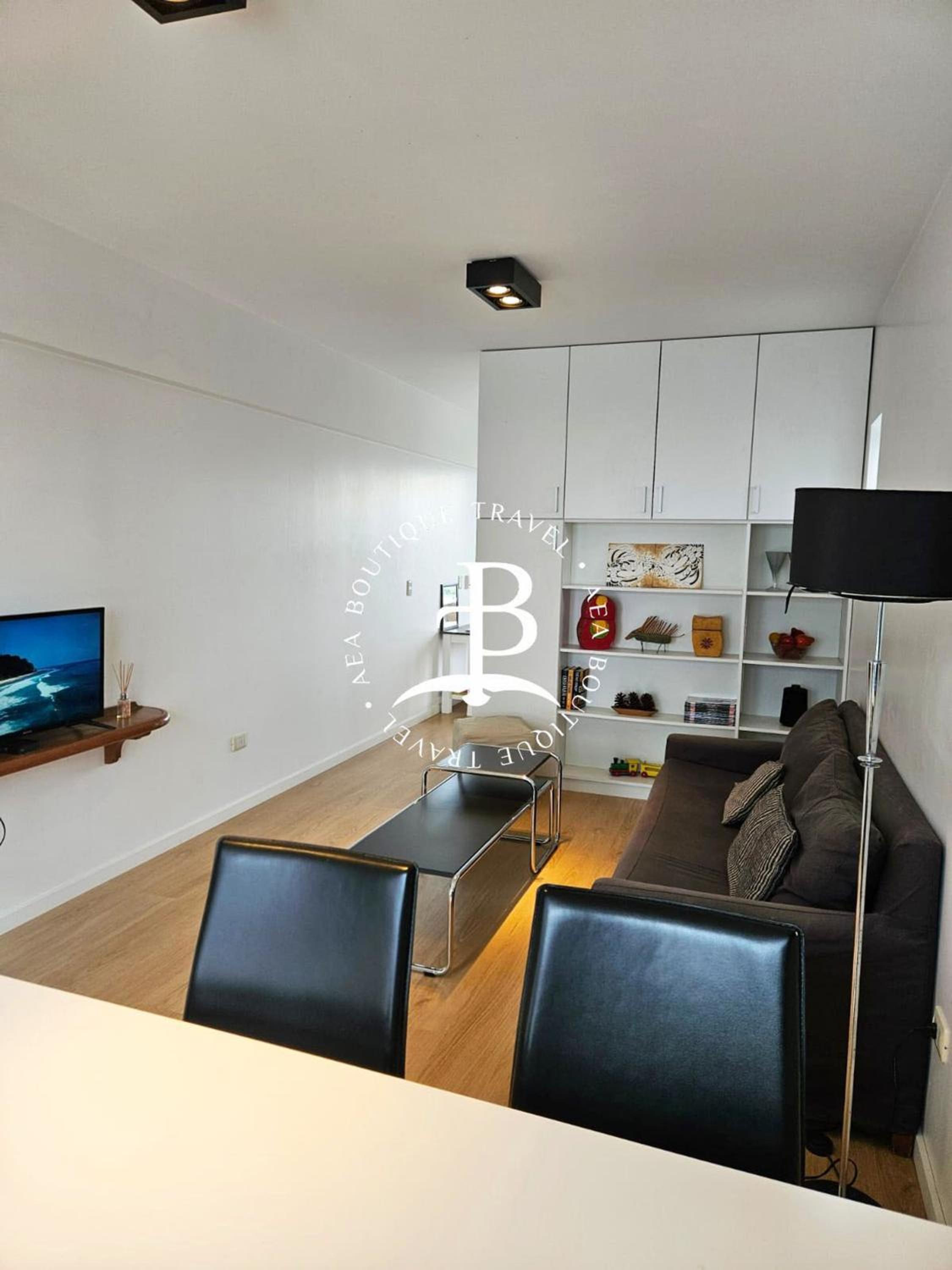 CORNER 03-: Soho, balcón e increíbles servicios.