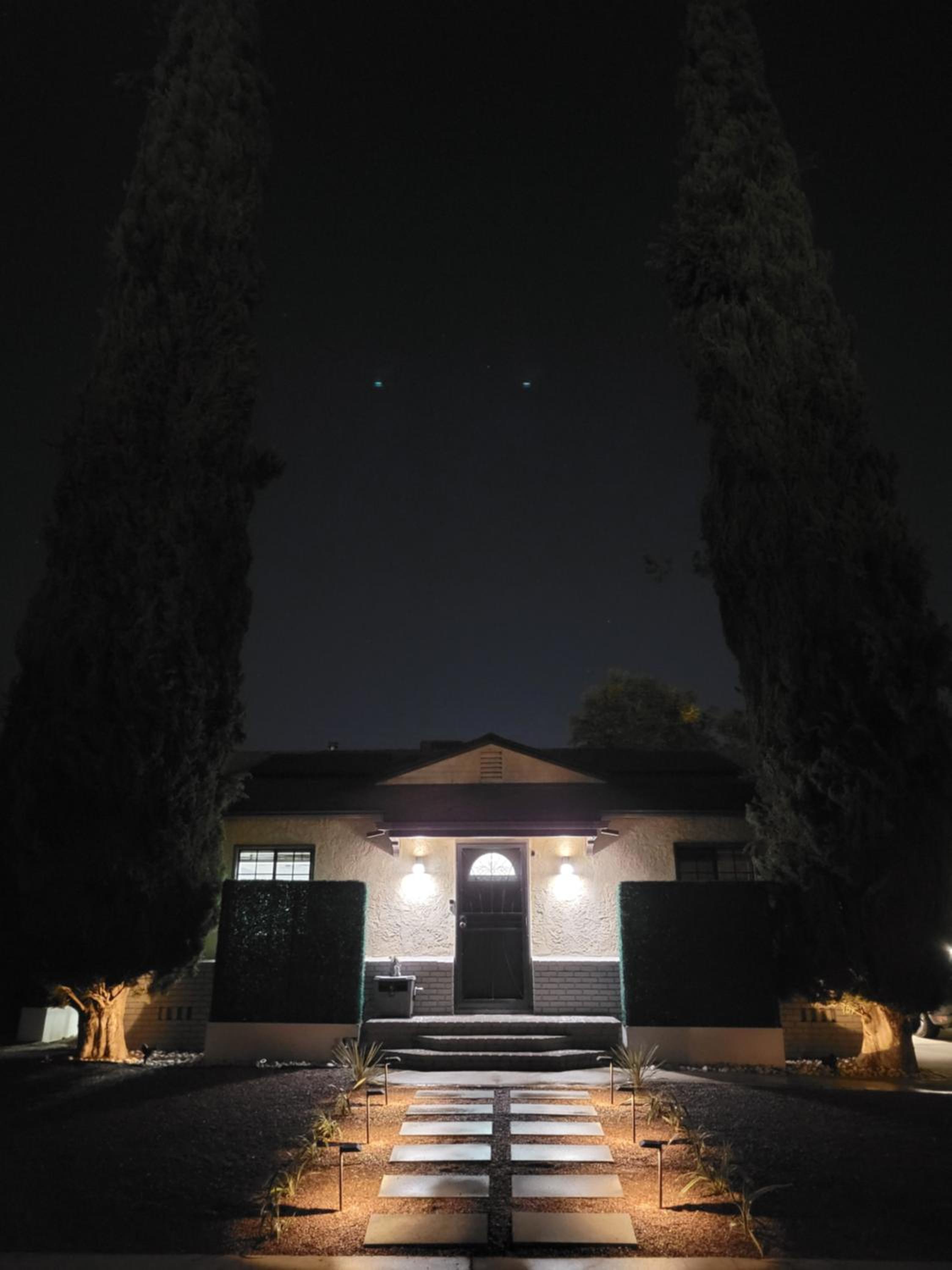 House In Lake Balboa/Los Angeles