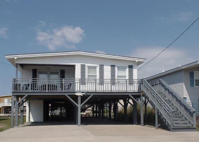 Family - Johnsons Lair- Approx 476 Feet to the Beach view 2