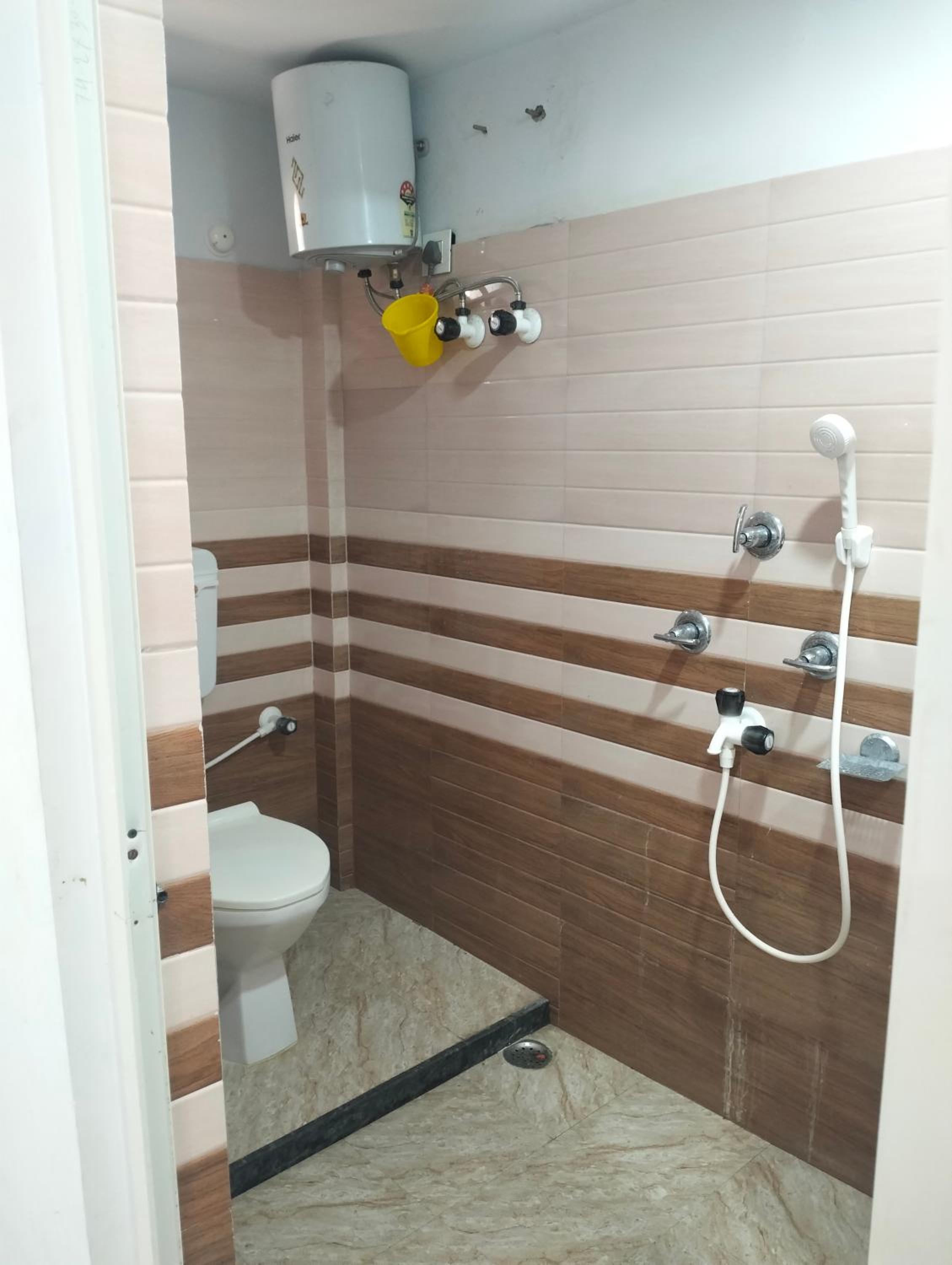 Photo 18