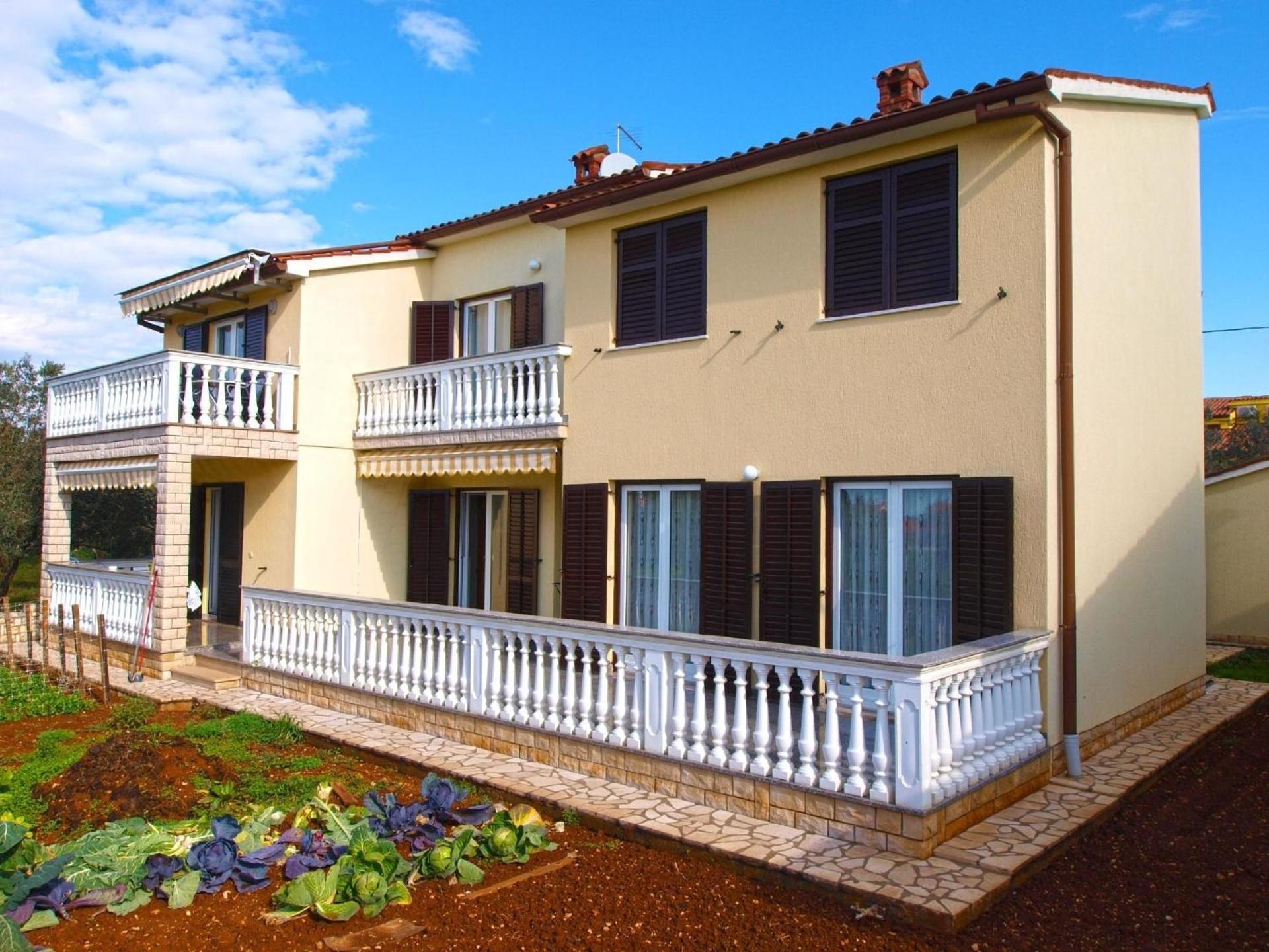 Ferienwohnung für 4 Personen ca 42 qm in Fažana, Istrien Istrische Riviera view 2