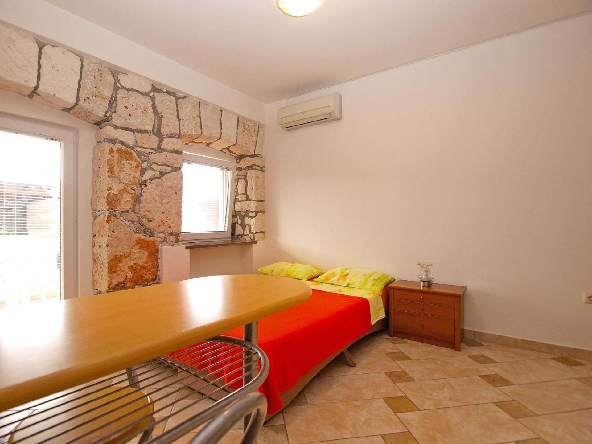 Ferienwohnung für 2 Personen ca 18 qm in Vinkuran, Istrien Istrische Riviera