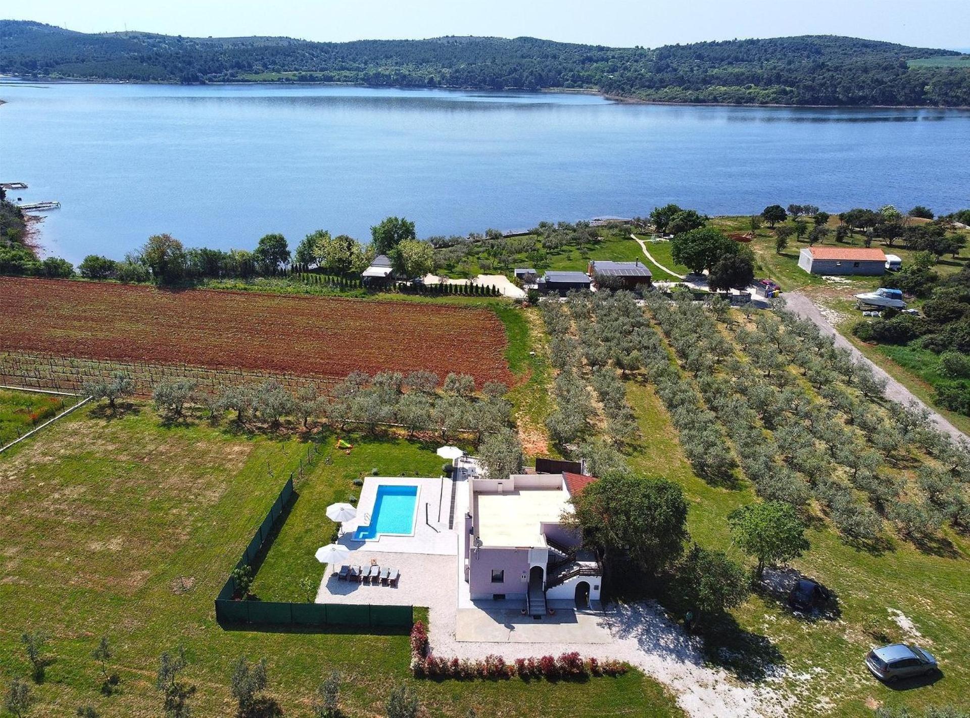 Ferienhaus mit Privatpool für 6 Personen ca 100 qm in Pomer, Istrien Istrische Riviera