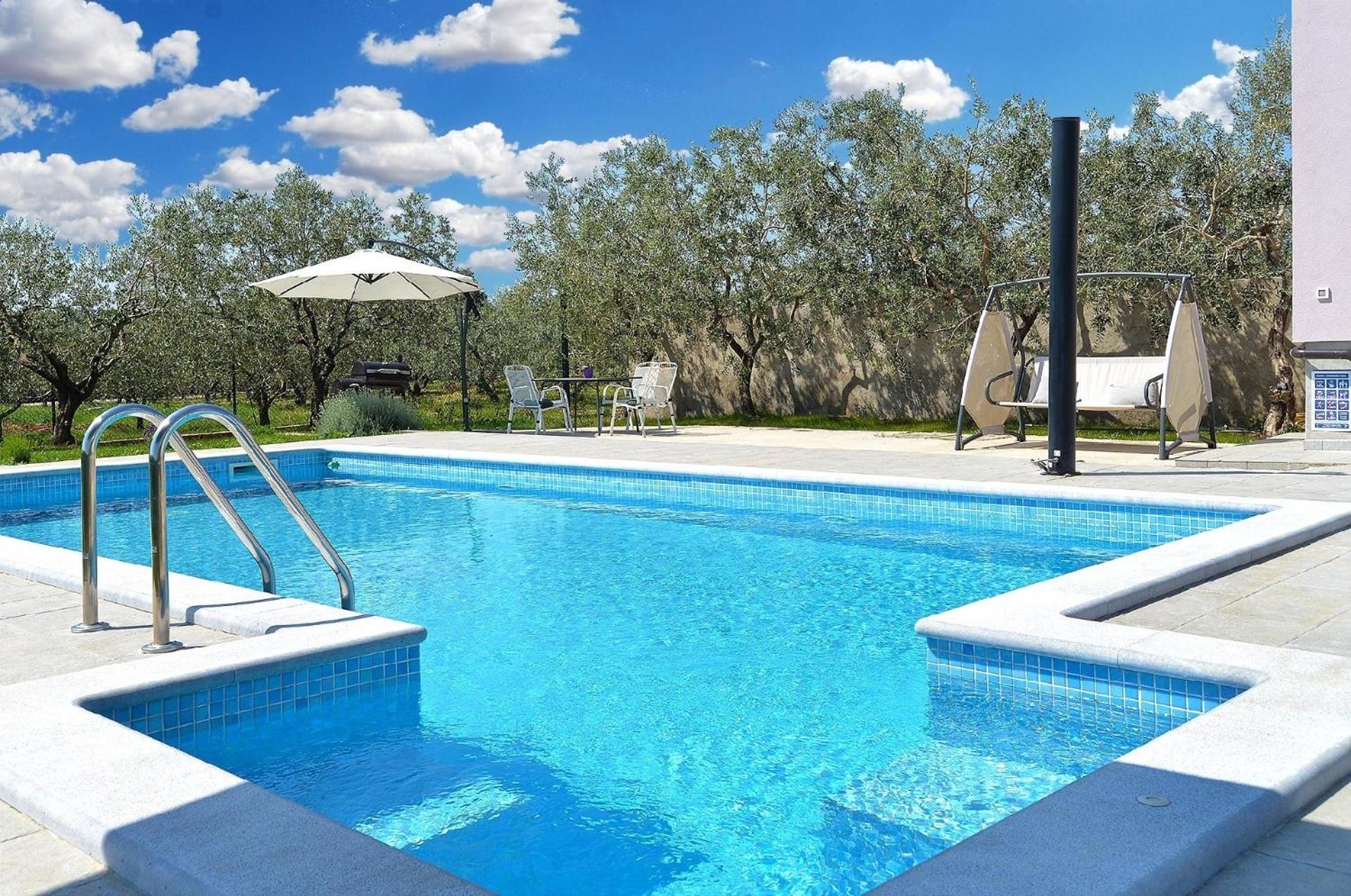 Ferienhaus mit Privatpool für 6 Personen ca 100 qm in Pomer, Istrien Istrische Riviera