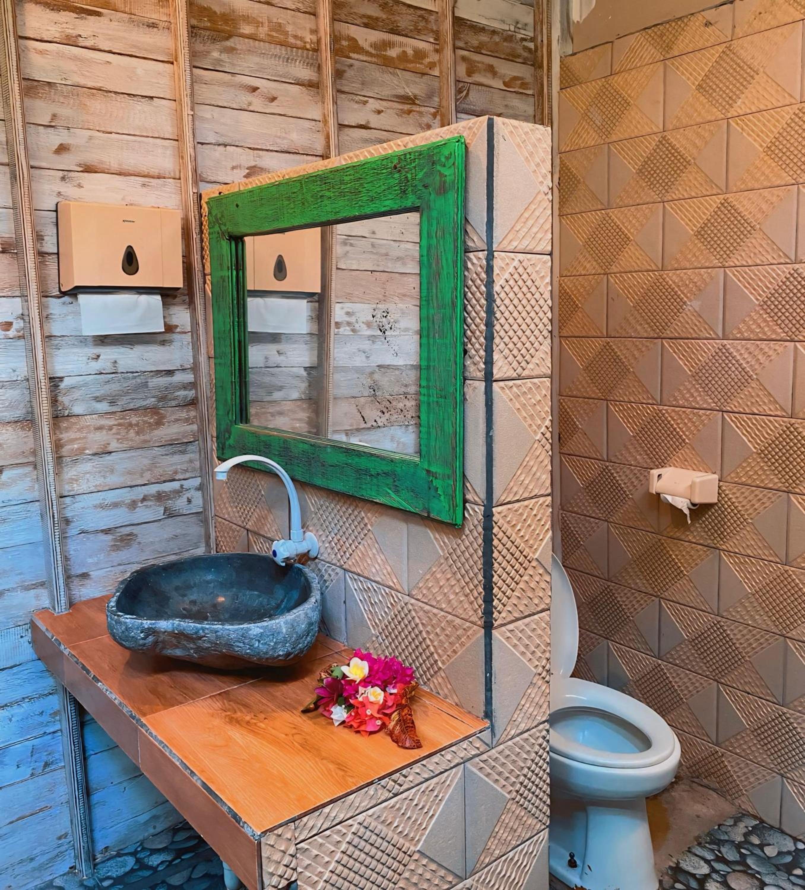 Harta Lembongan Villas