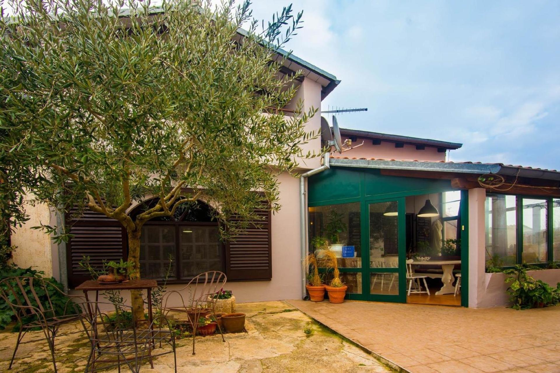 Ferienwohnung für 4 Personen ca 80 qm in Sijana, Istrien Istrische Riviera view 2