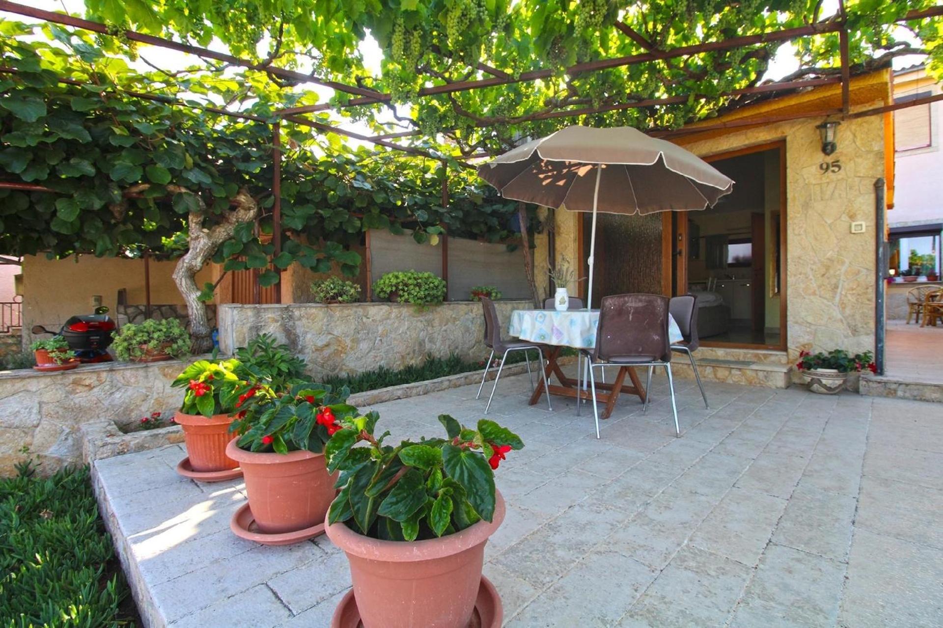 Ferienwohnung für 2 Personen ca 20 qm in Pula, Istrien Istrische Riviera - b54803 view 2