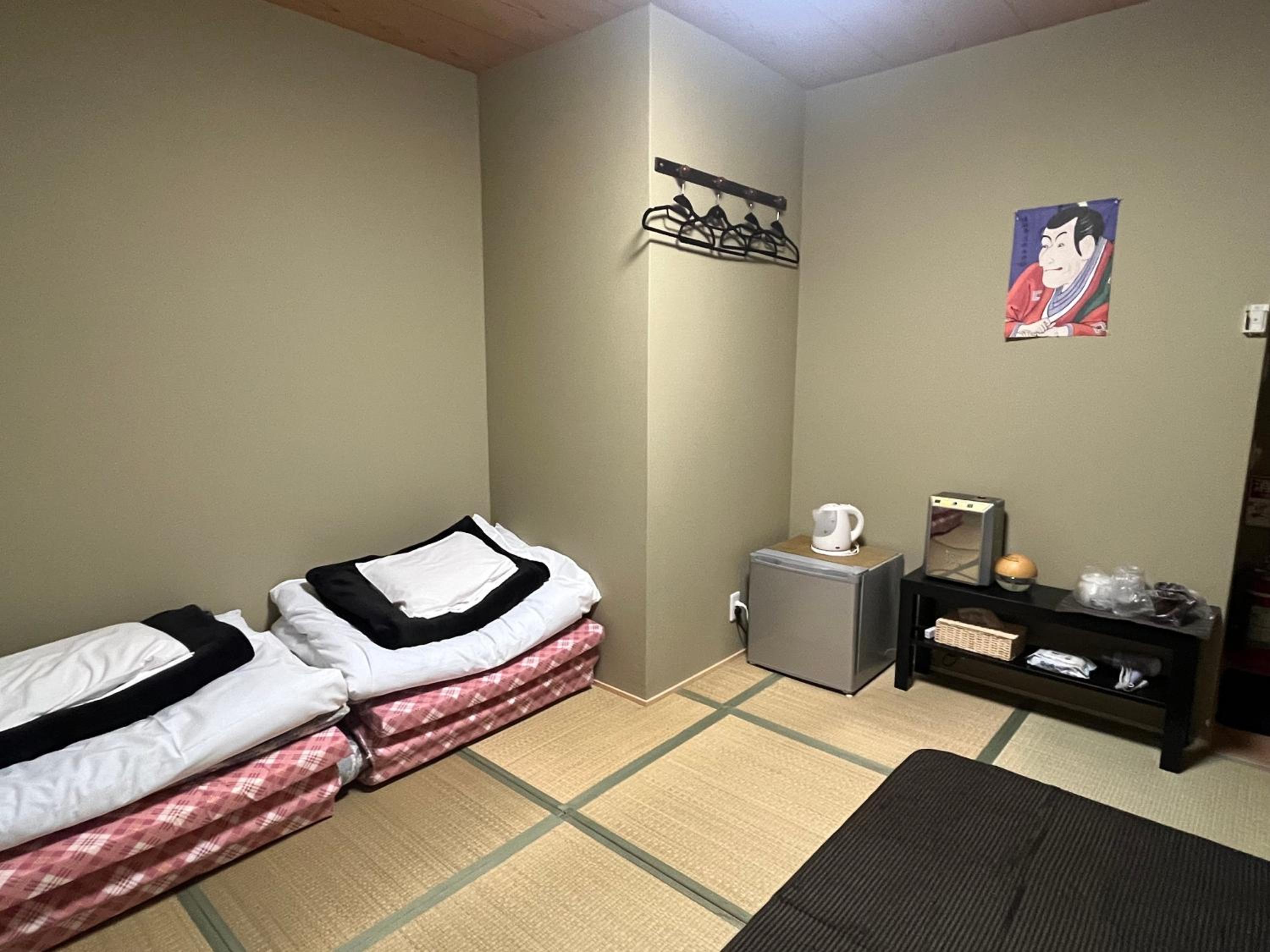 Local Japanese Stay & Sake Experience Namba area