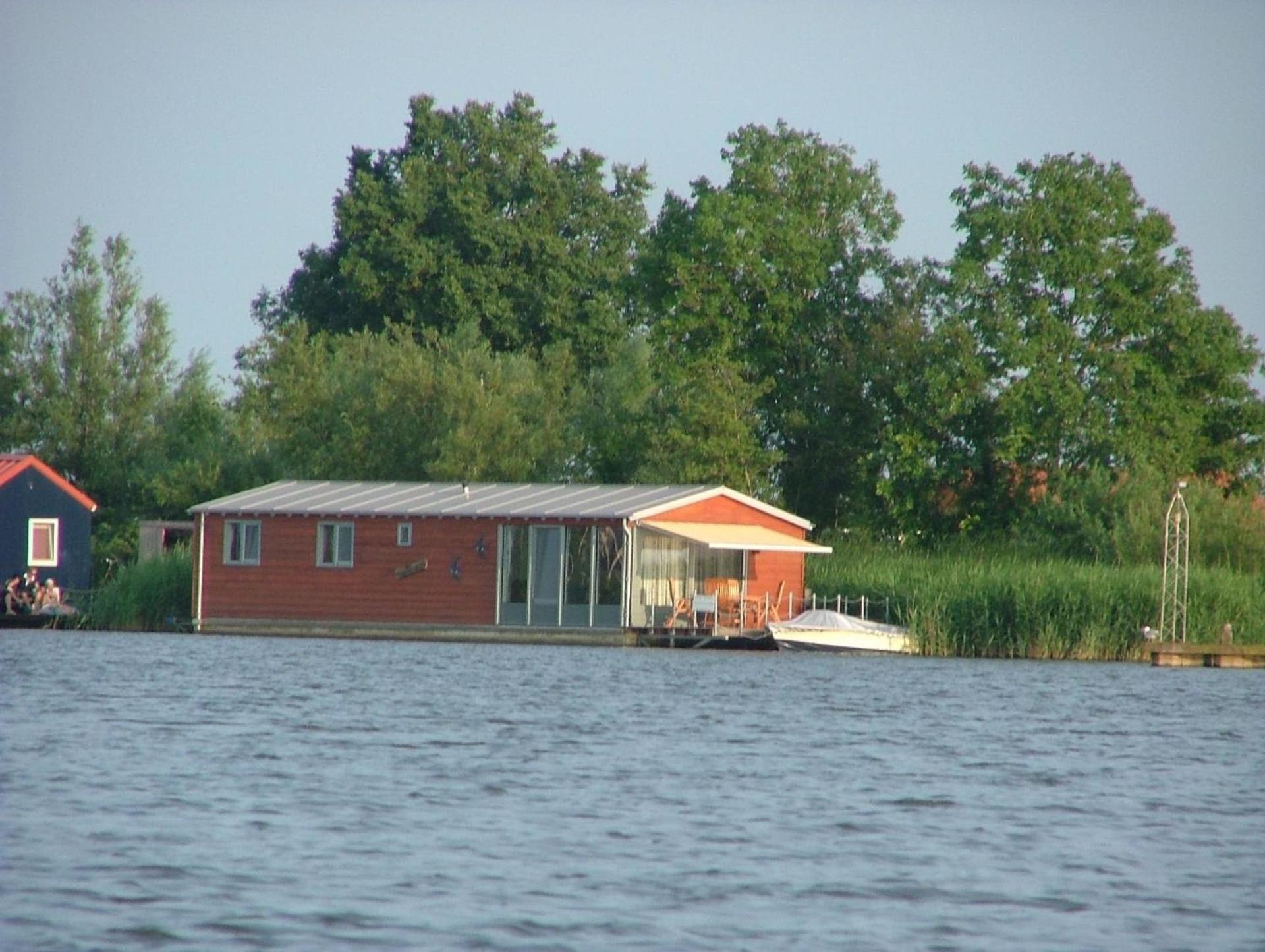 Photo 9