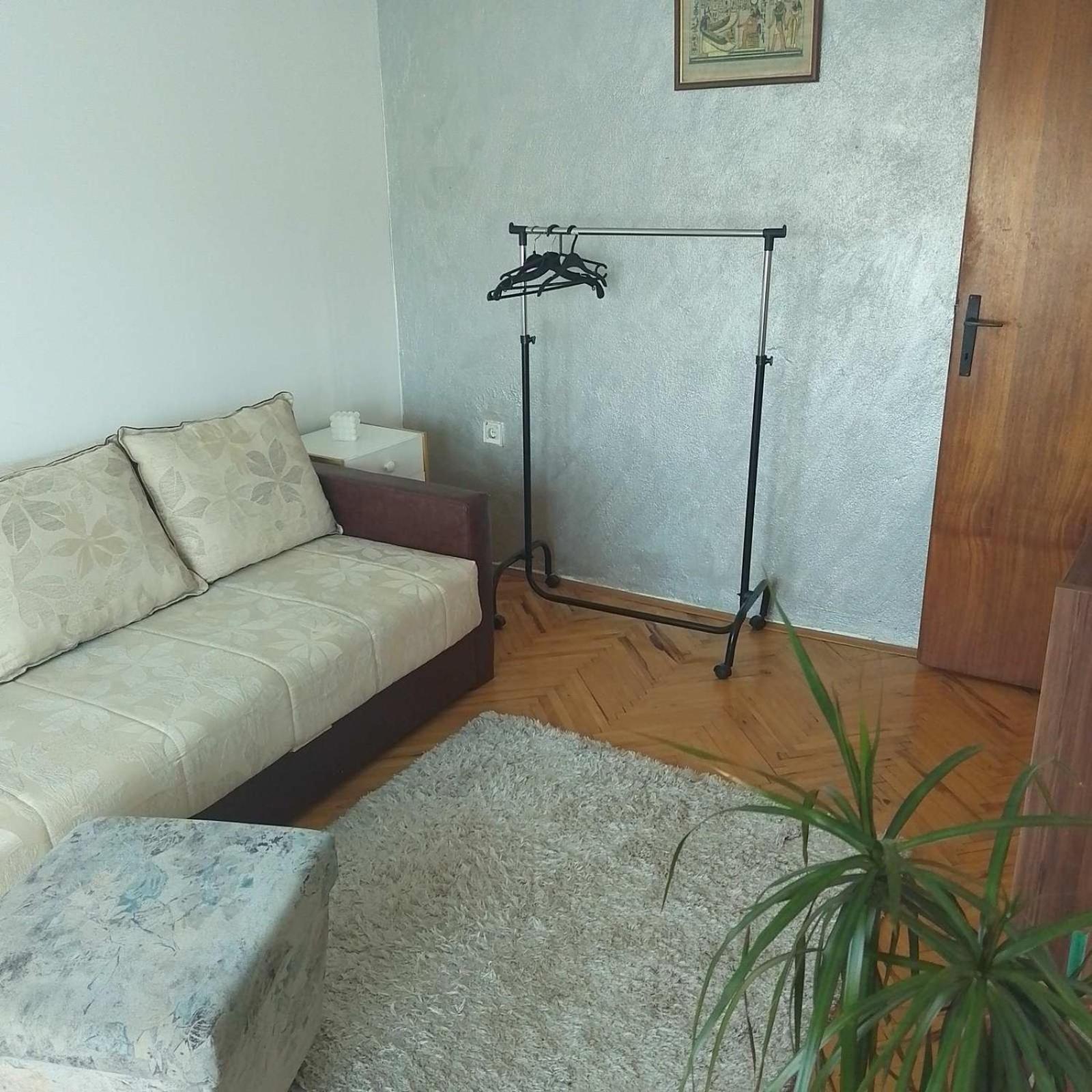 Prenoćište Zora