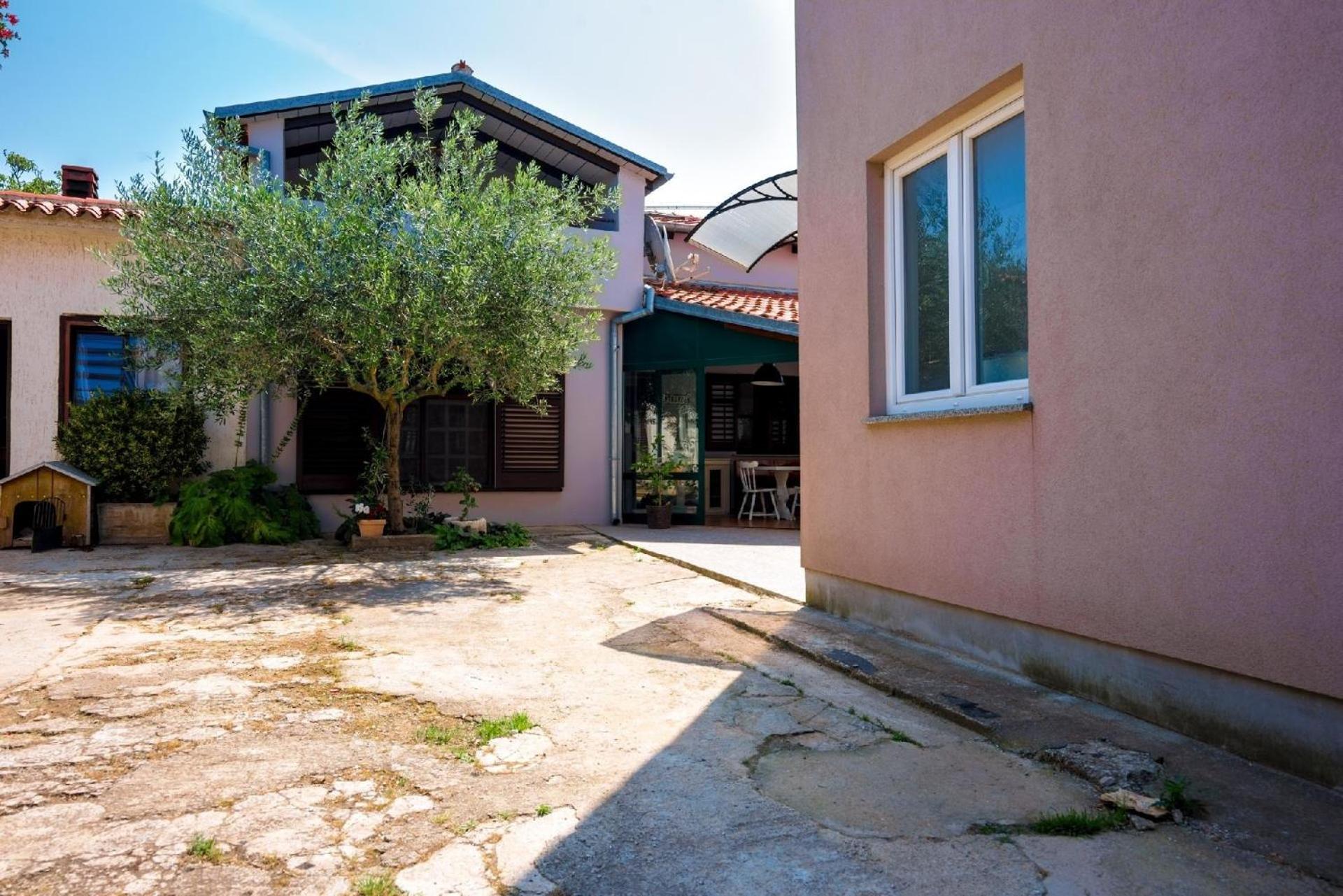 Ferienwohnung für 4 Personen ca 164 qm in Pula, Istrien Istrische Riviera view 3
