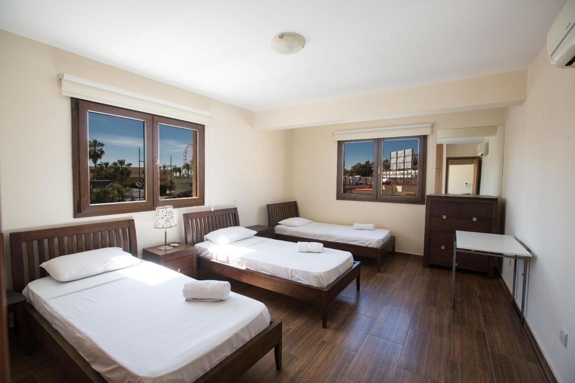 Ferienwohnung für 5 Personen ca 1 qm in Agia Napa, Südküste von Zypern
