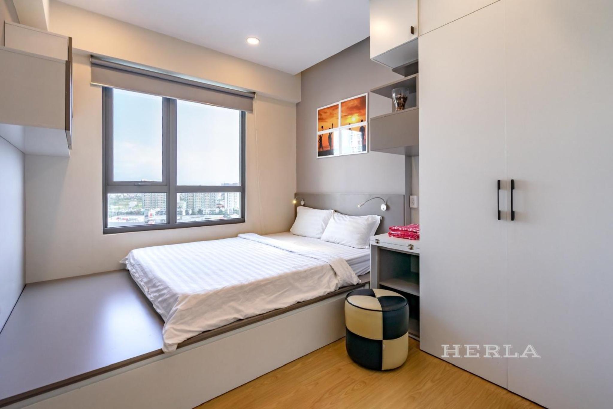 Masteri Thao Dien luxury apartment with beautiful view, fully furnished, near the city center