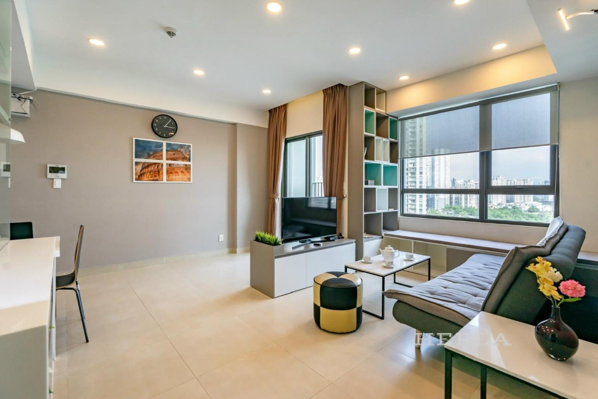 Masteri Thao Dien luxury apartment with beautiful view, fully furnished, near the city center