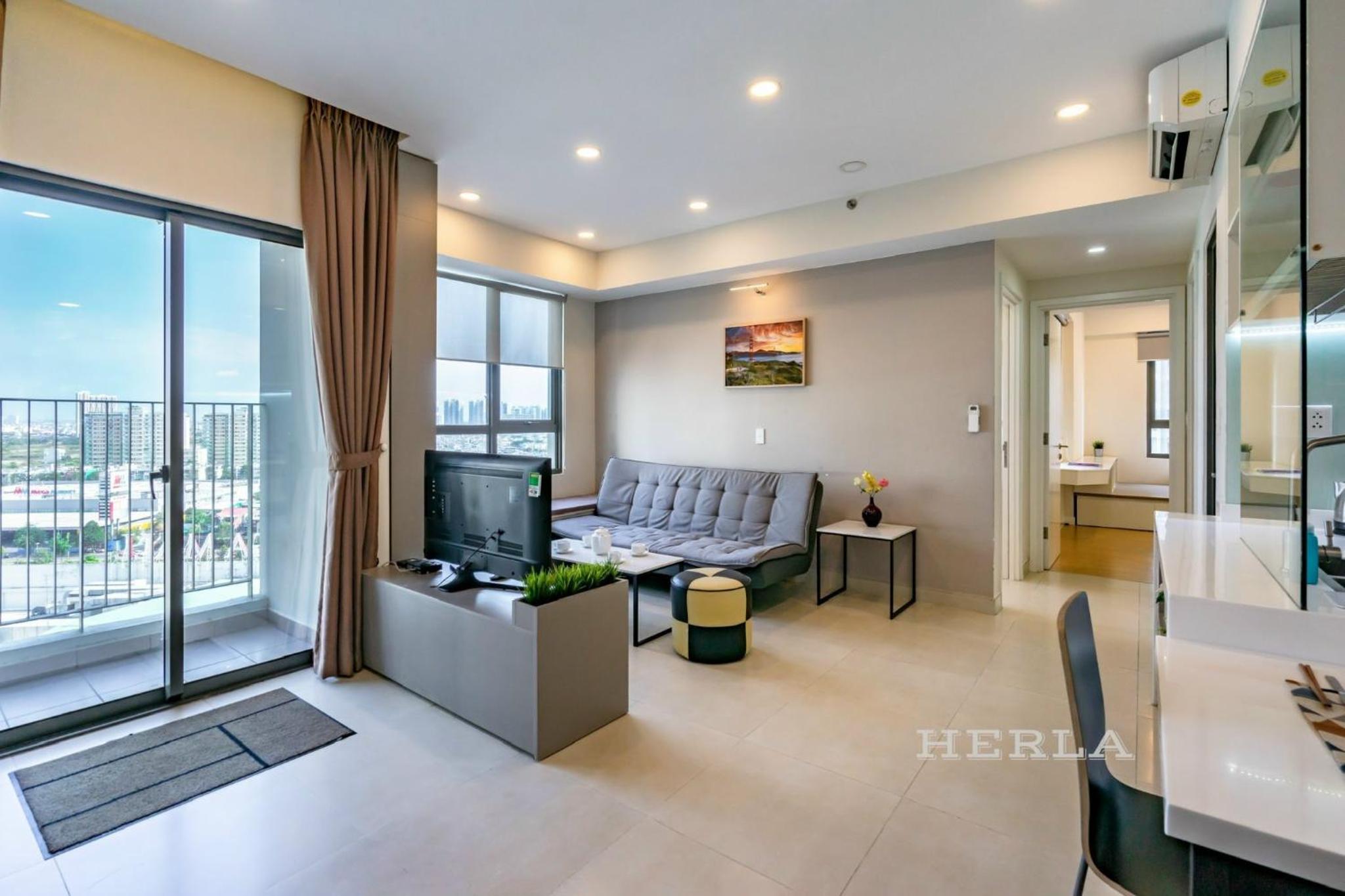 Masteri Thao Dien luxury apartment with beautiful view, fully furnished, near the city center