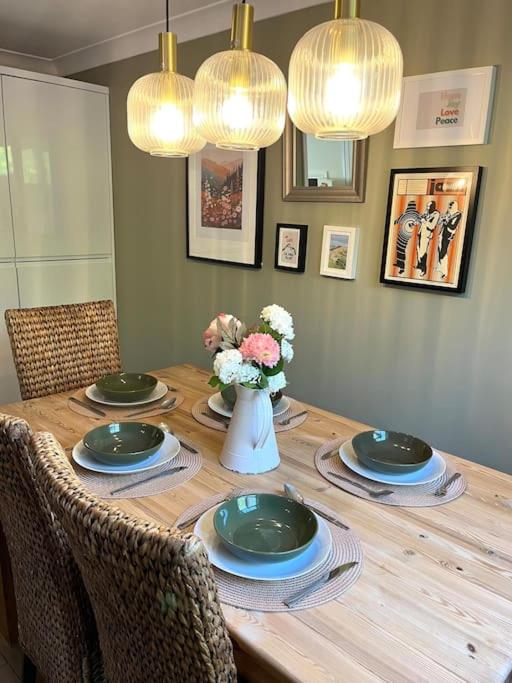Olive Holiday Cottage Matlock