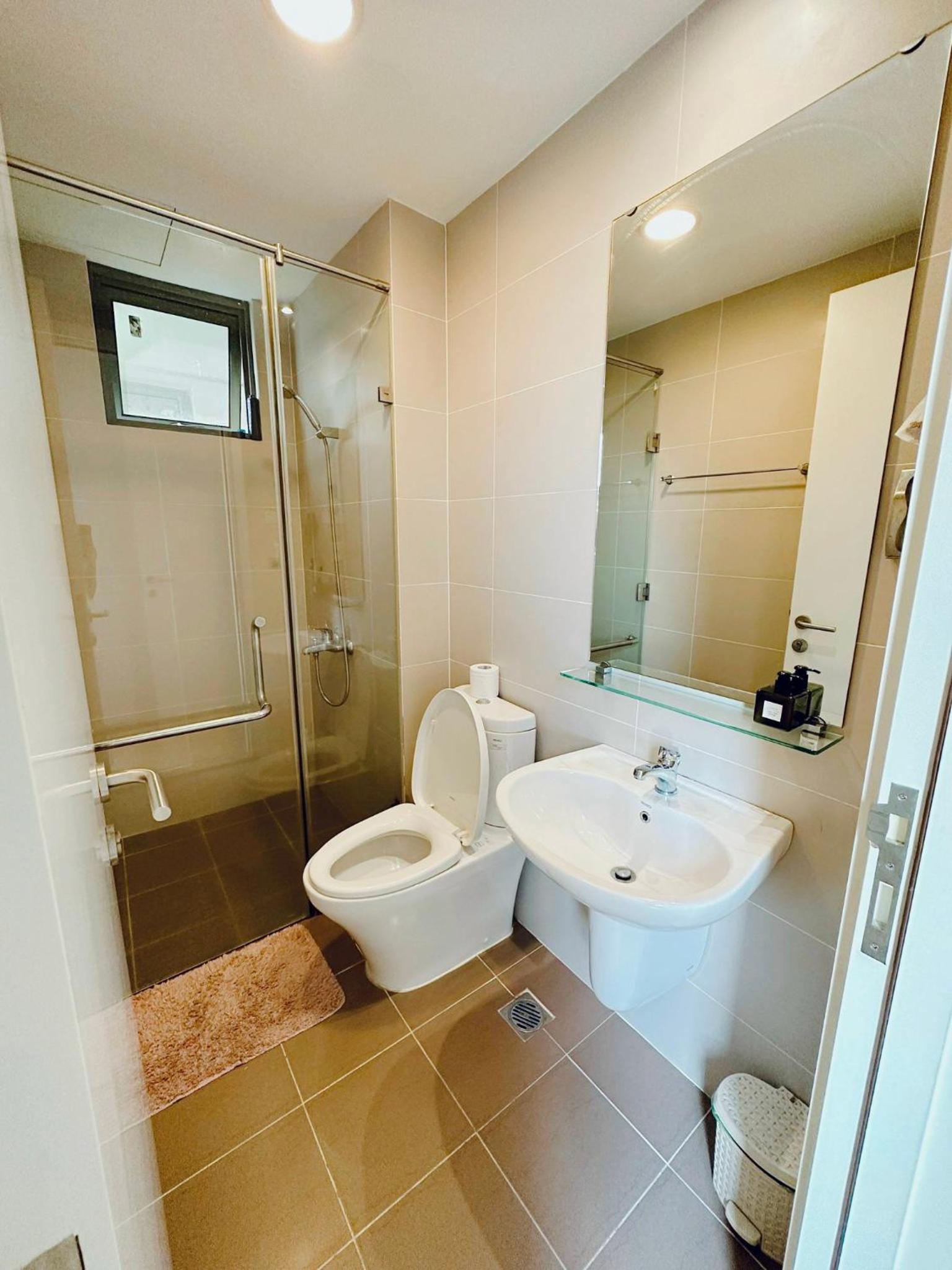 Masteri Thao Dien luxury apartment with beautiful view, fully furnished, near the city center