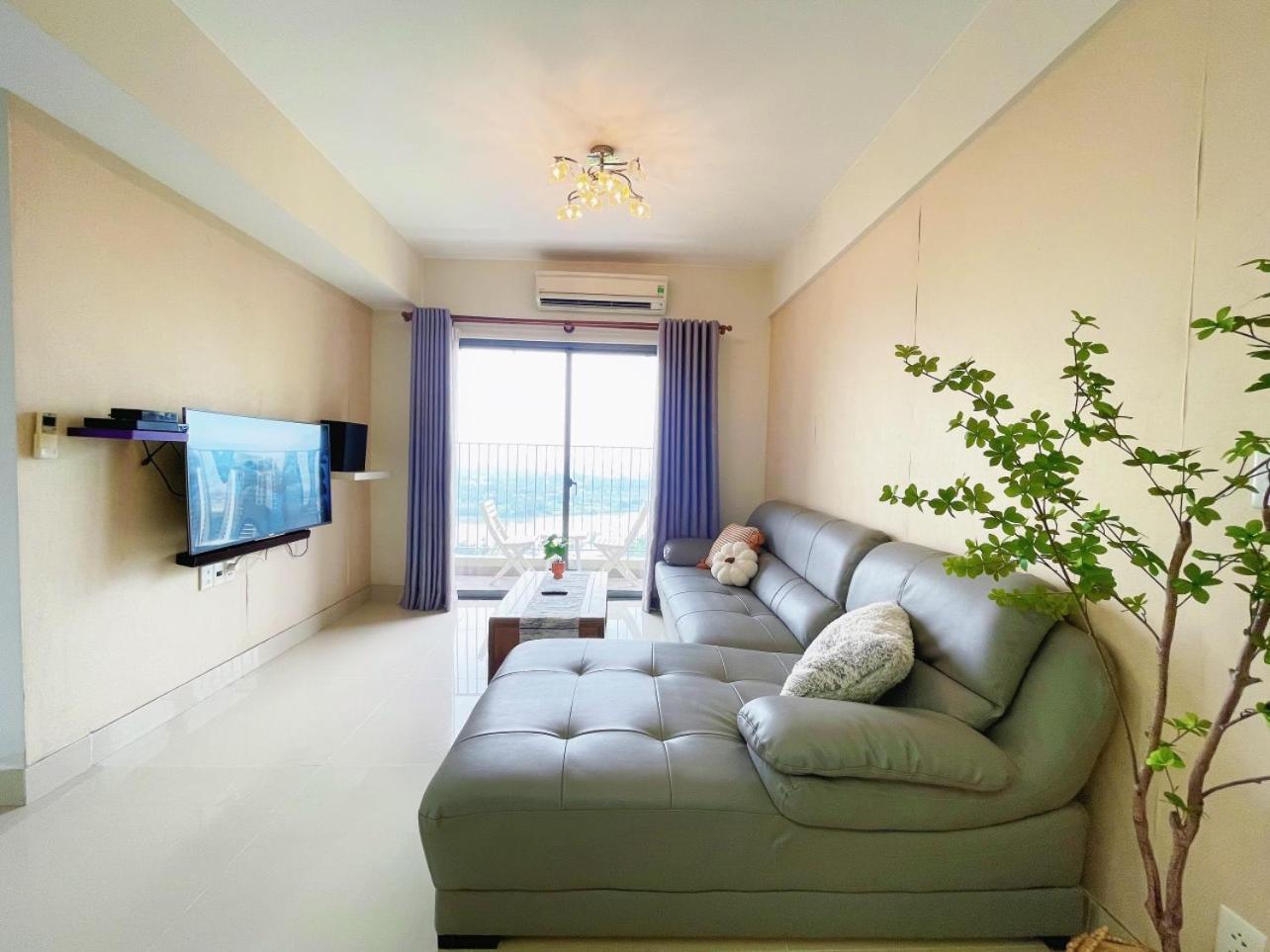 Masteri Thao Dien luxury apartment with beautiful view, fully furnished, near the city center