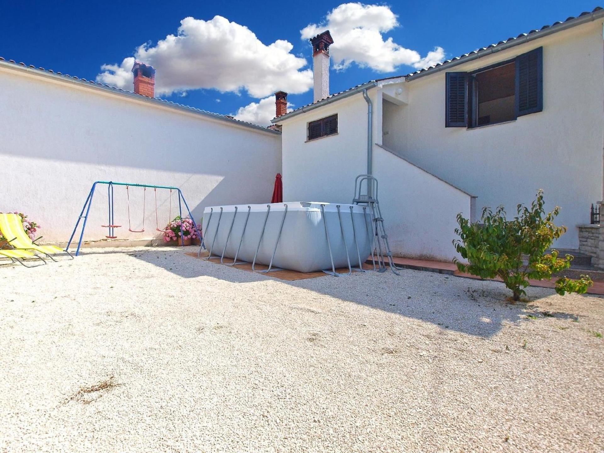 Ferienhaus mit Privatpool für 4 Personen ca 40 qm in Pajkovići, Istrien Binnenland von Istrien view 2