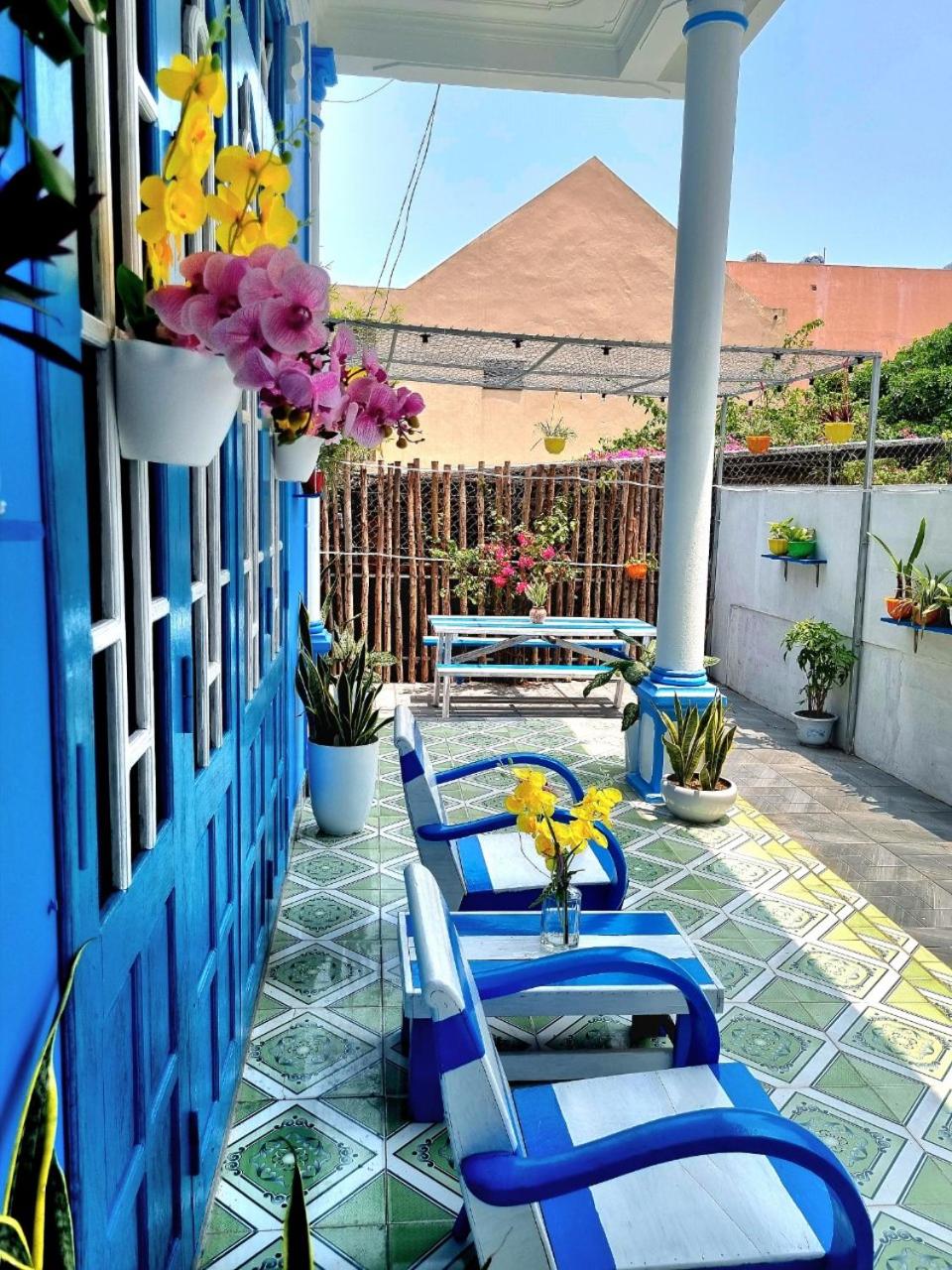 Blue Sea House Quảng Bình - Căn hộ 2 phòng ngủ, phòng khách và phòng bếp view 5
