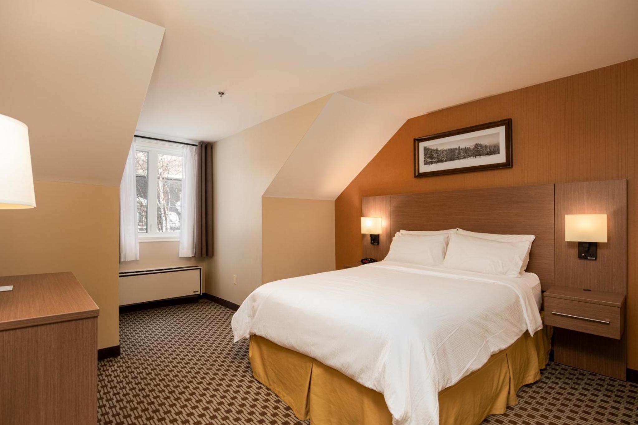 Holiday Inn Express & Suites Tremblant by IHG