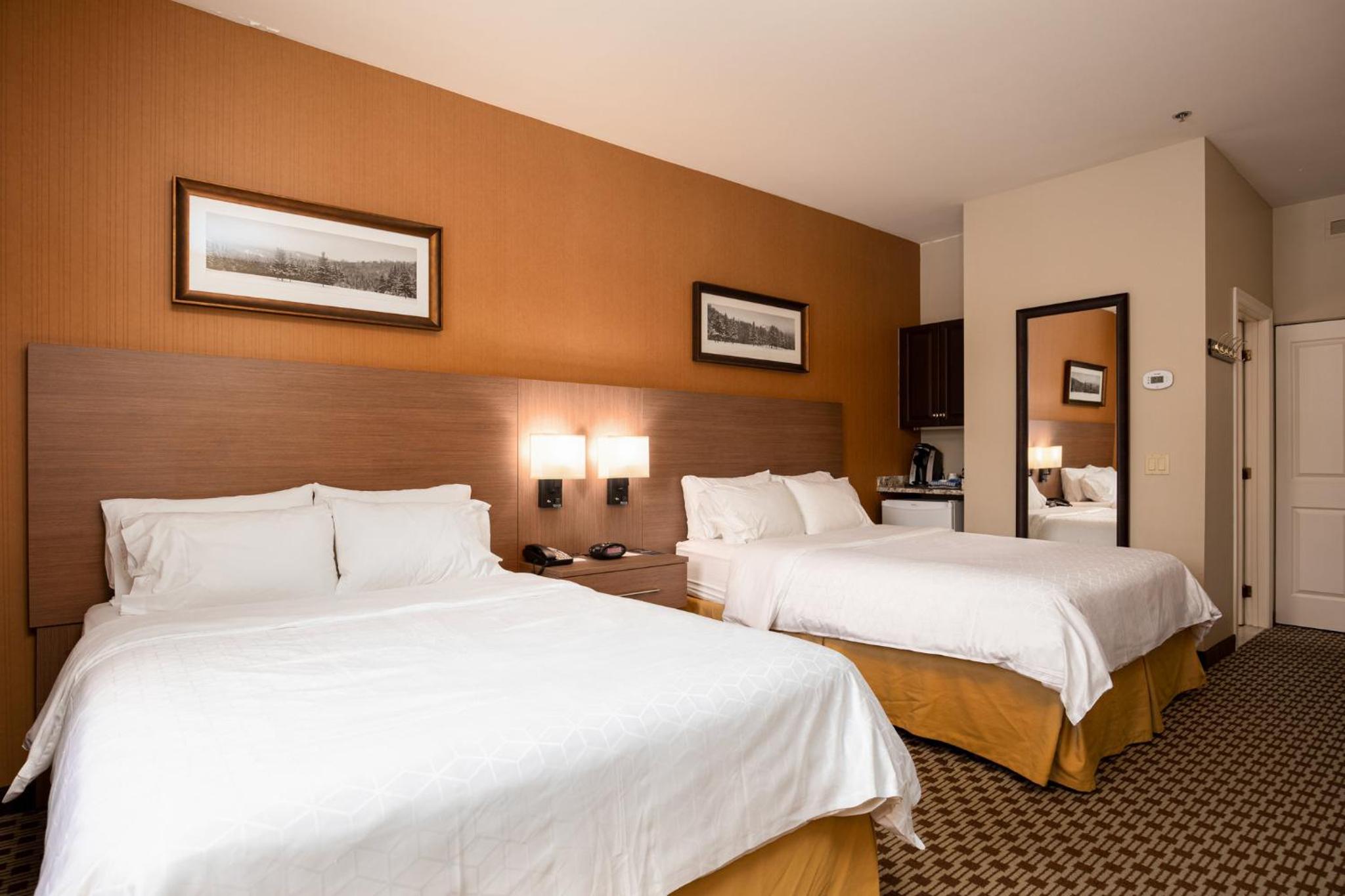 Holiday Inn Express & Suites Tremblant by IHG