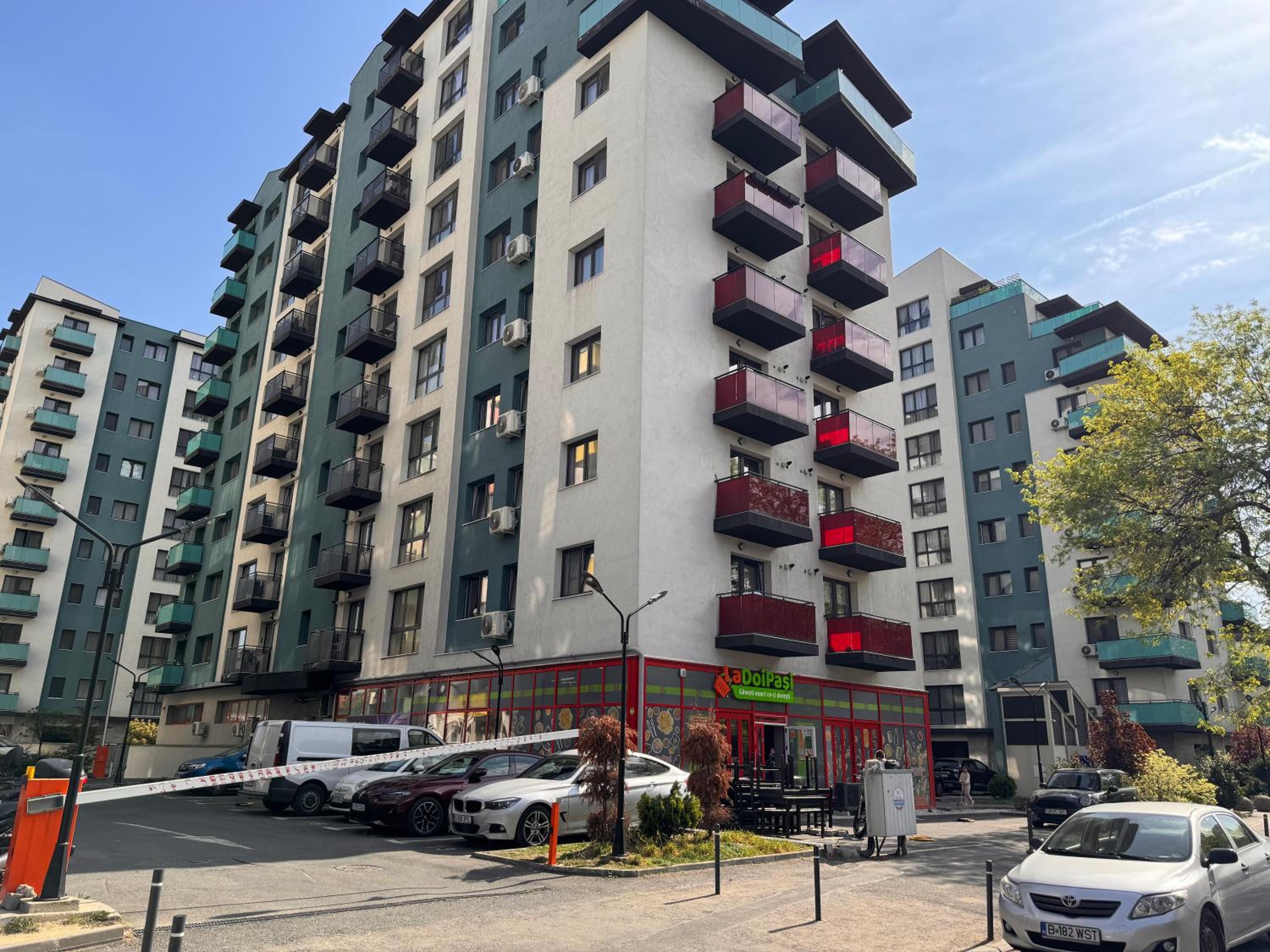 Flat in a quiet central area - Carol Park view 3