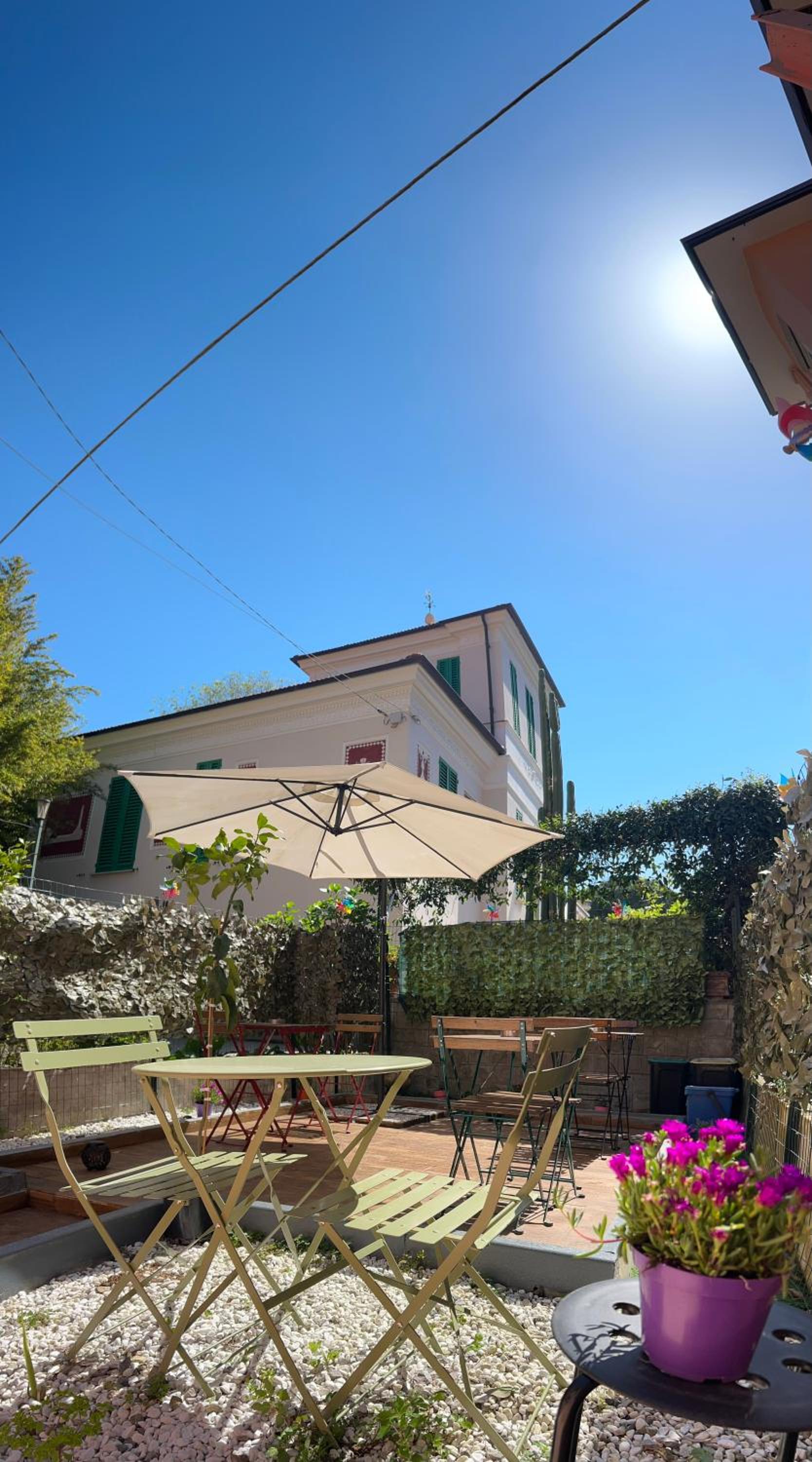 Pink House Garden photo 3