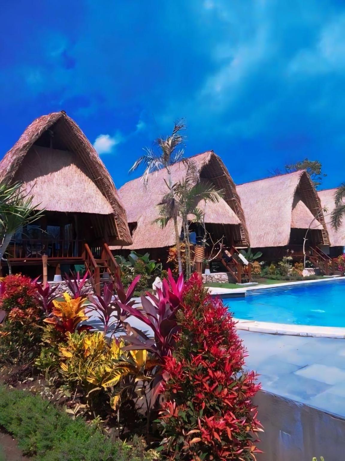 Harta Lembongan Villas