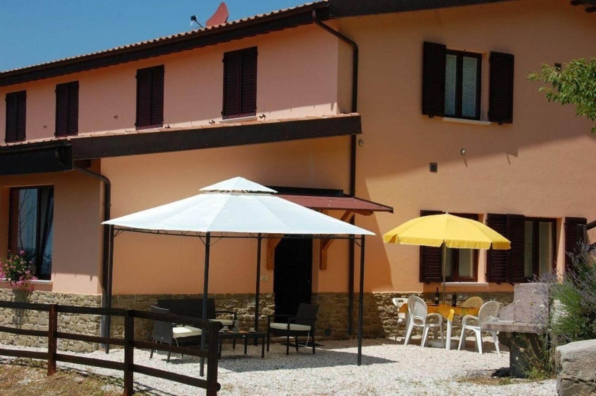 Ferienwohnung für 6 Personen ca 110 qm in Apecchio, Marken Provinz Pesaro-Urbino view 3