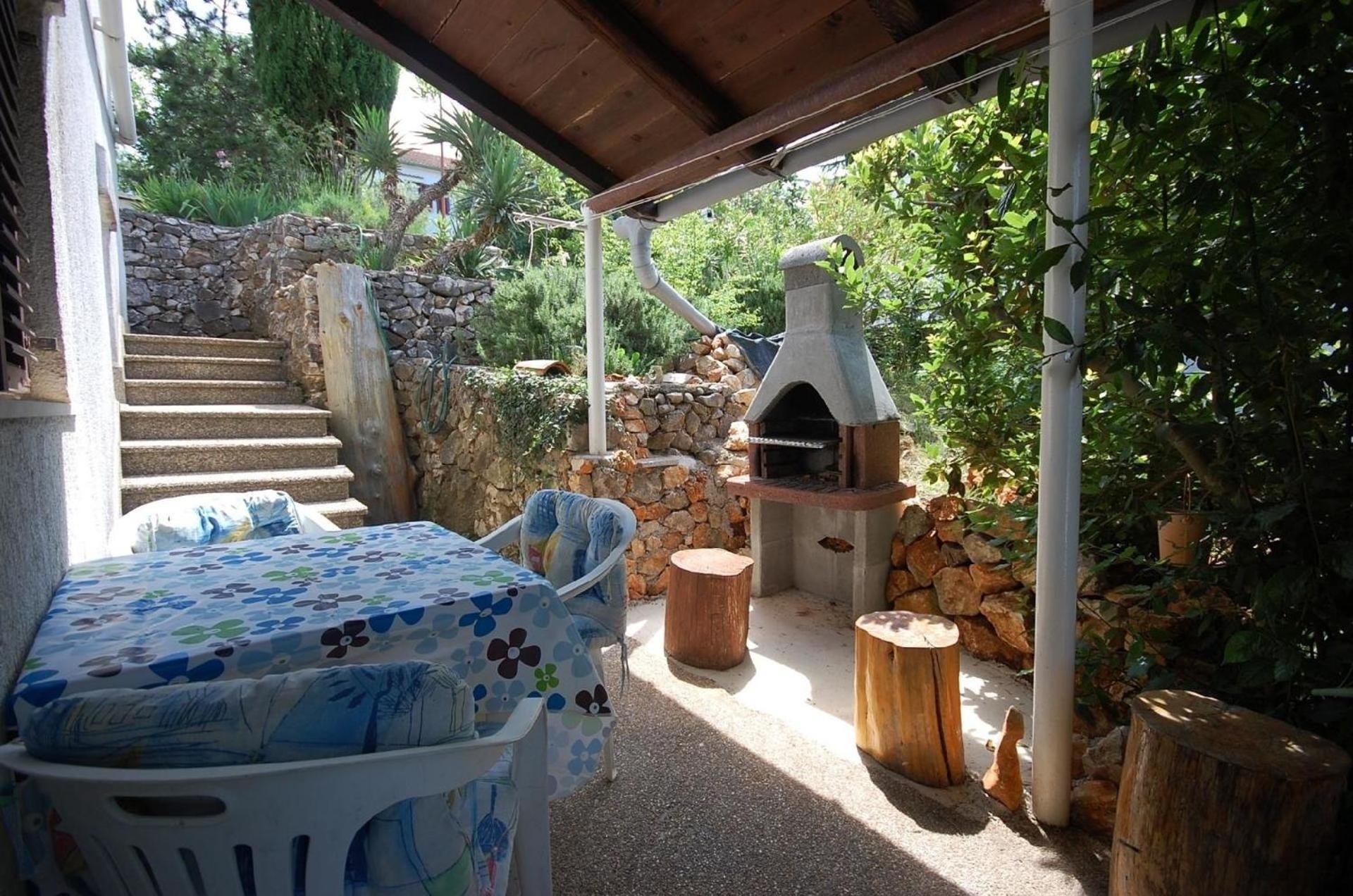 Ferienwohnung für 3 Personen ca 30 qm in Njivice, Kvarner Bucht Krk view 2