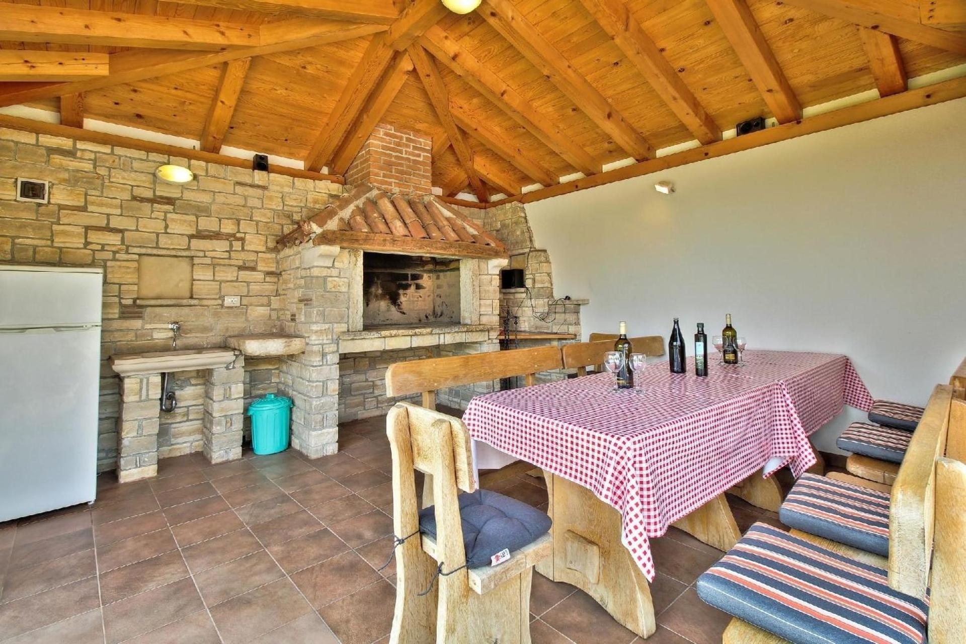 Schöne Ferienvilla Morena Mit Pool view 3
