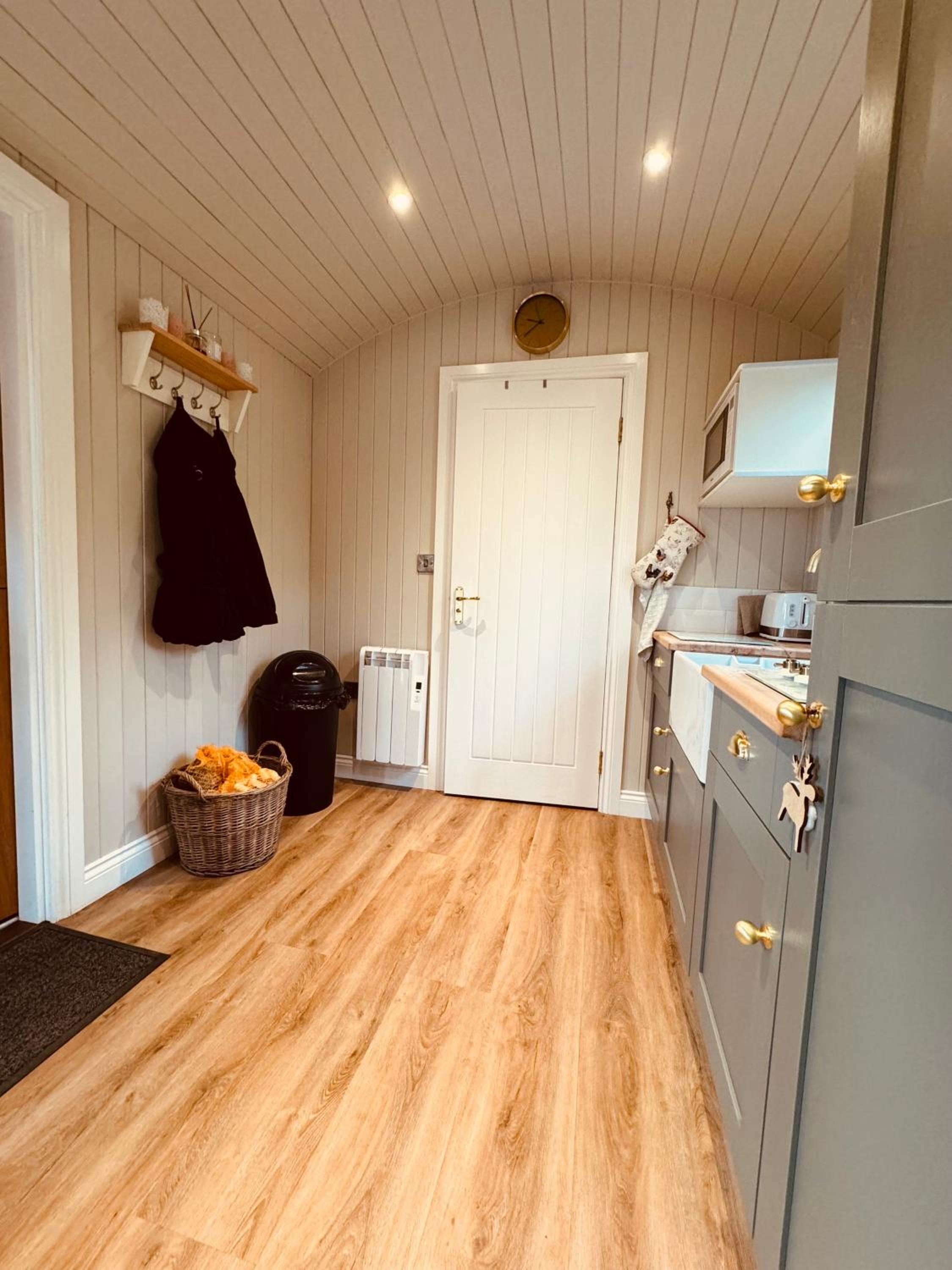 Durham Vacations - Southfield Shepards Huts - Property Image 6