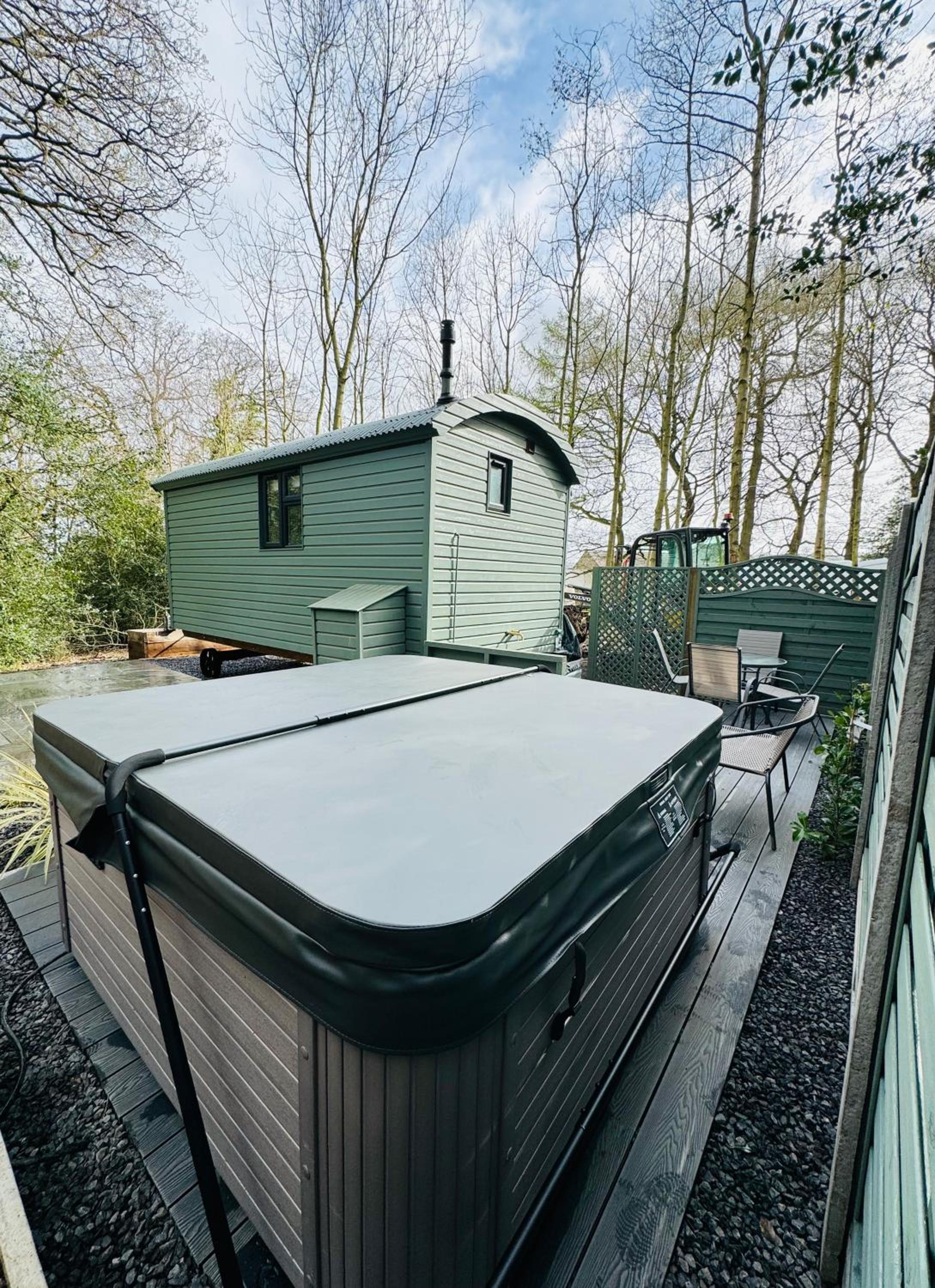 Durham Vacations - Southfield Shepards Huts - Property Image 12