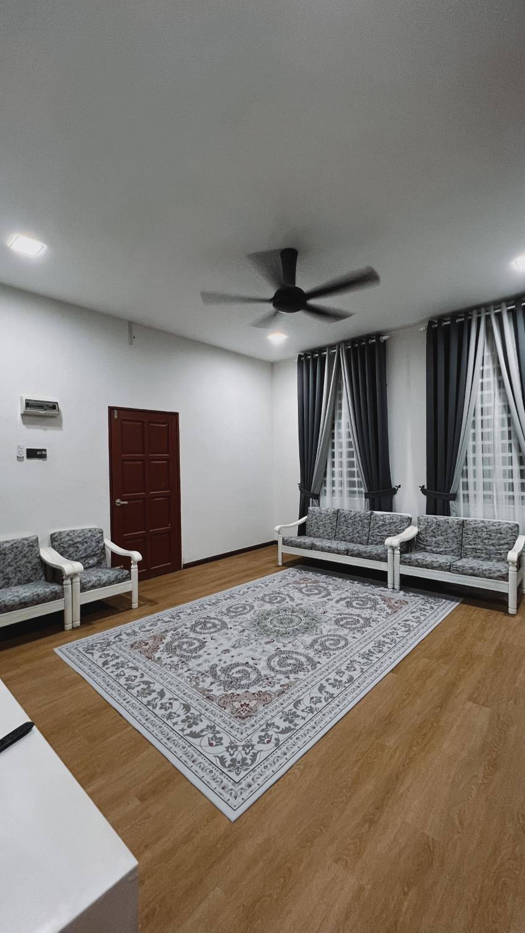 Hasne Guesthouse