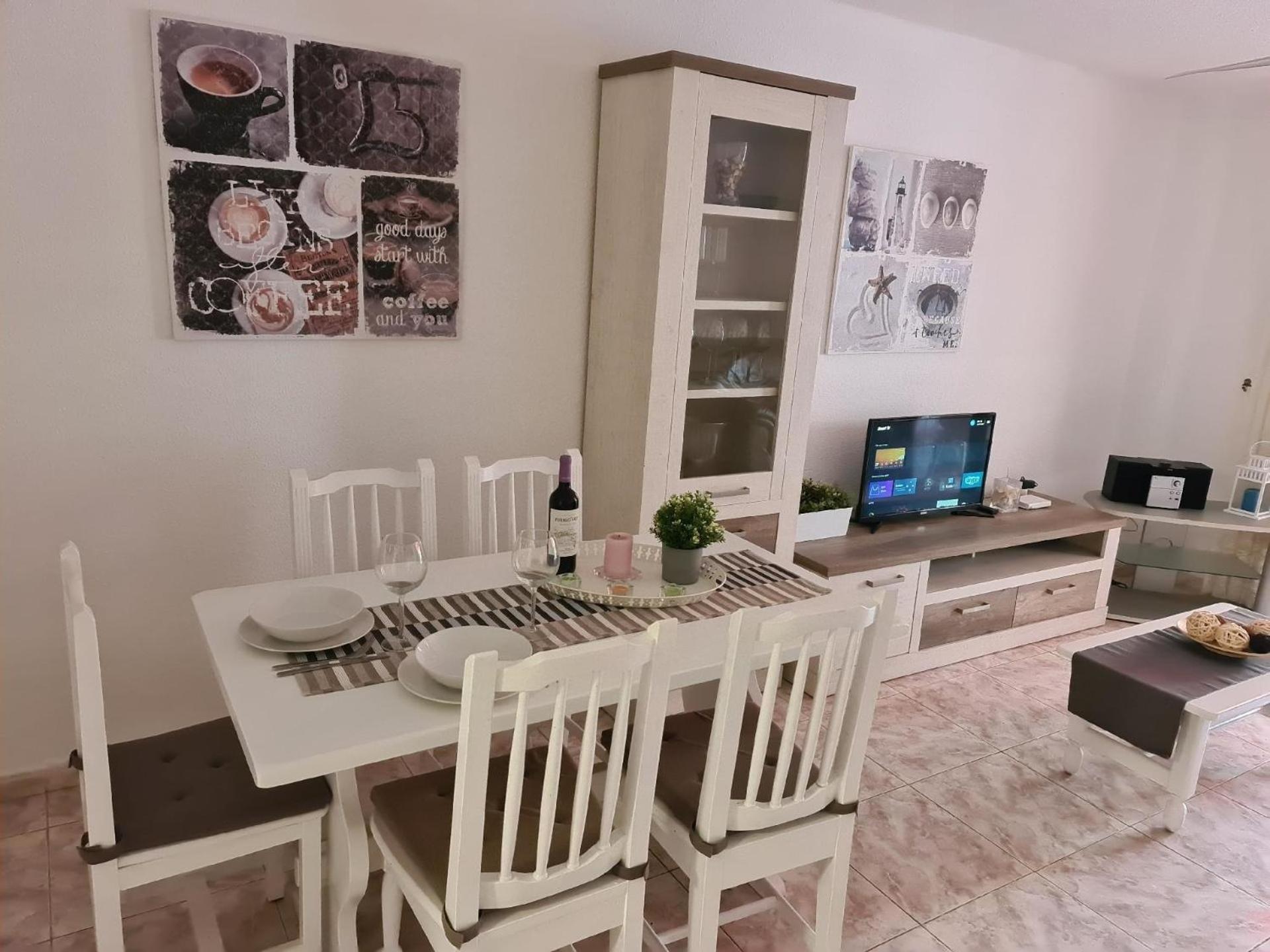 Ferienwohnung Mit Gemeinschaftspool