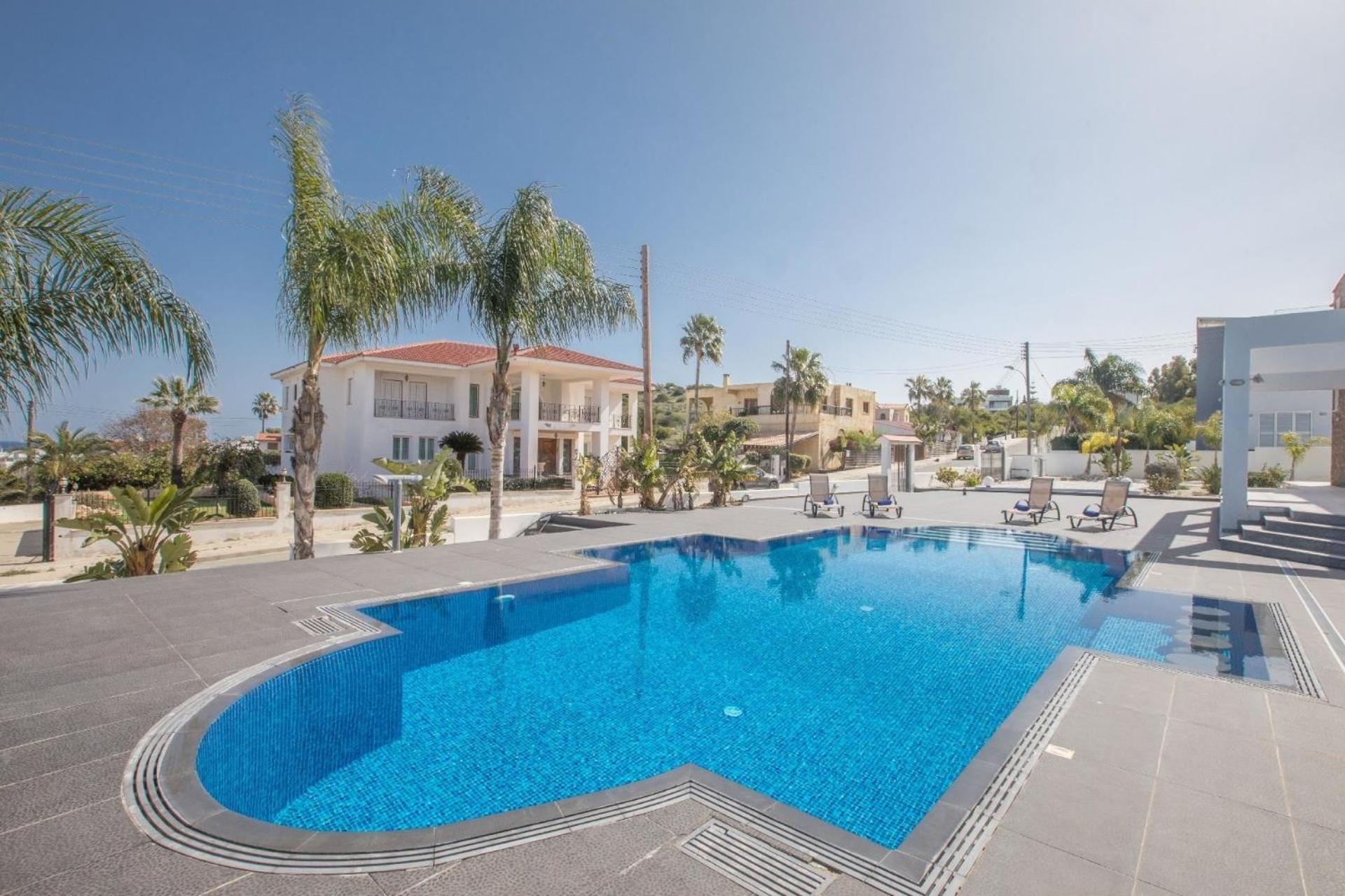 Ferienhaus mit Privatpool für 11 Personen ca 300 qm in Protaras, Südküste von Zypern